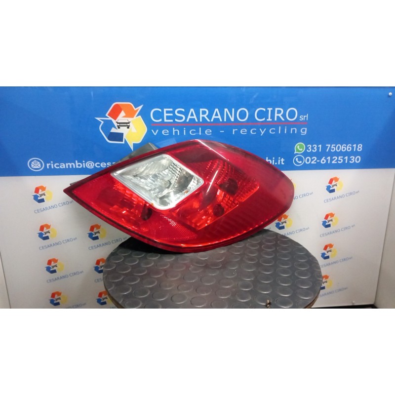 FANALE POST. DX. 104 OPEL CORSA (S07) (07/06-02/11) Z12XEP 93190951