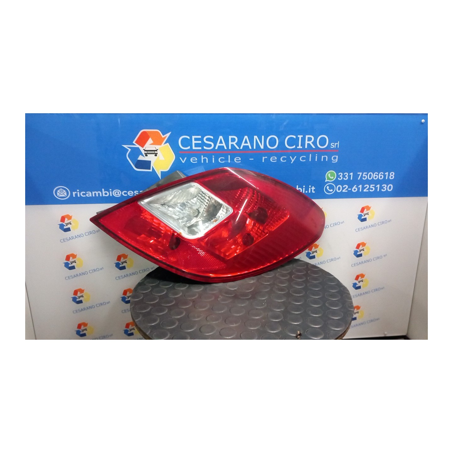 FANALE POST. DX. 104 OPEL CORSA (S07) (07/06-02/11) Z12XEP 93190951