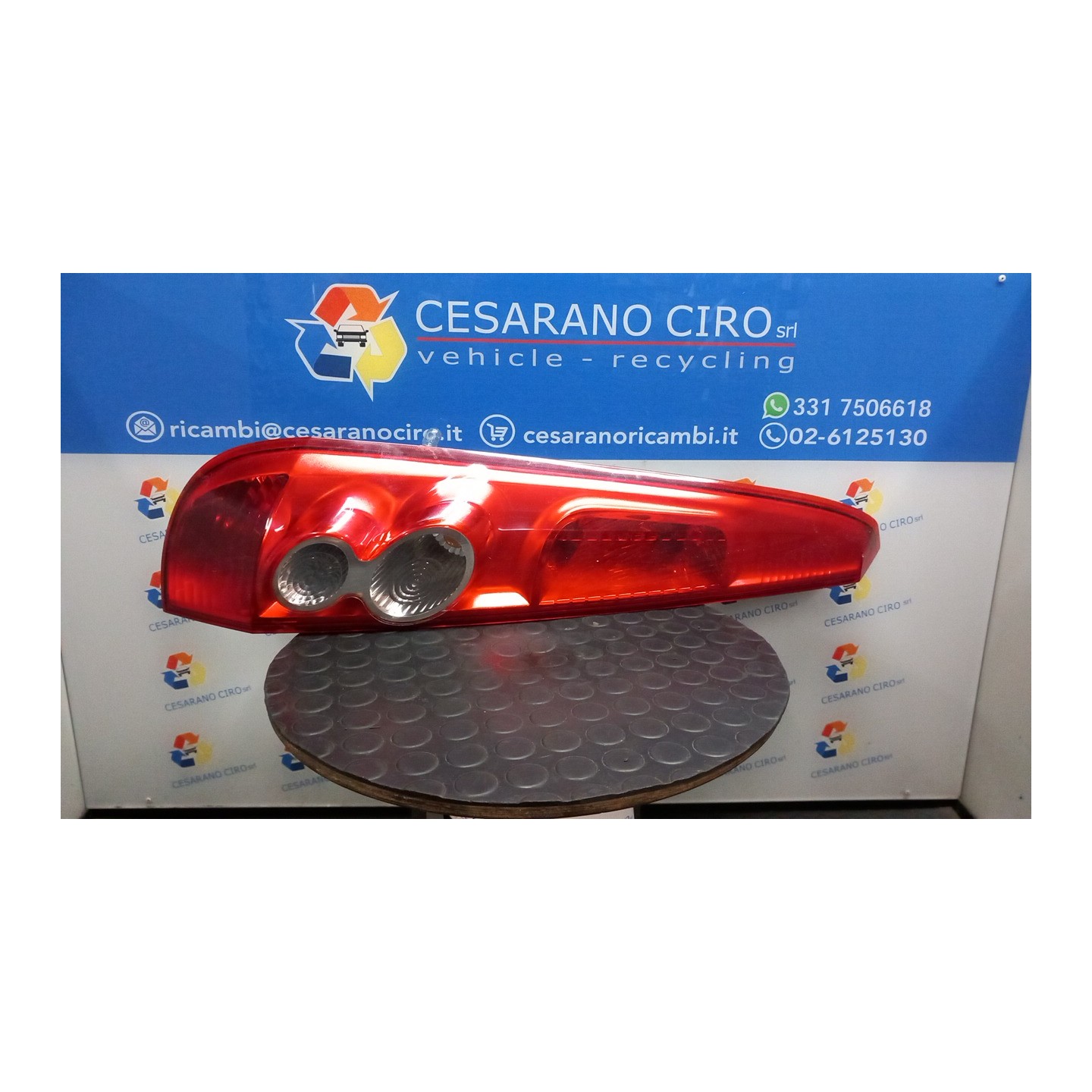 FANALE POST. SX. 119 FORD FIESTA (CBK) (12/05-12/08) FUJA 1437626