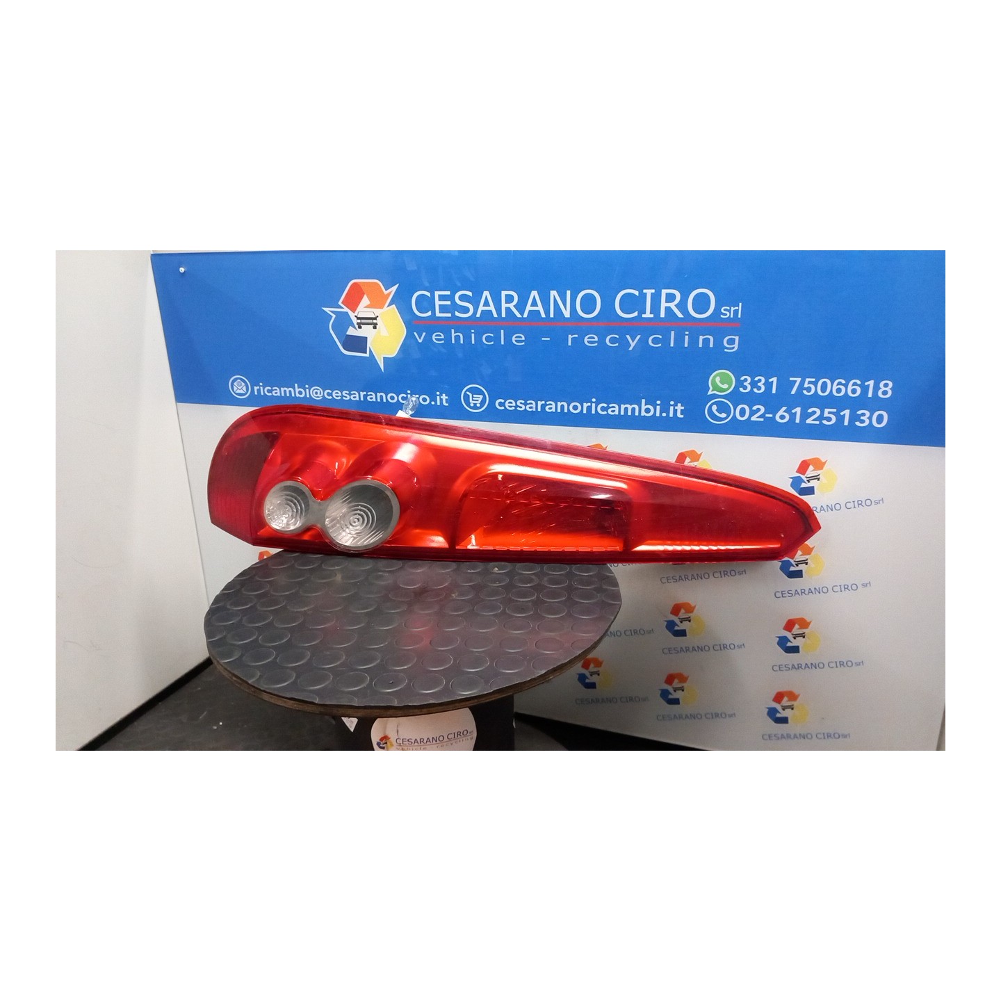 FANALE POST. SX. 119 FORD FIESTA (CBK) (12/05-12/08) FUJA 1437626