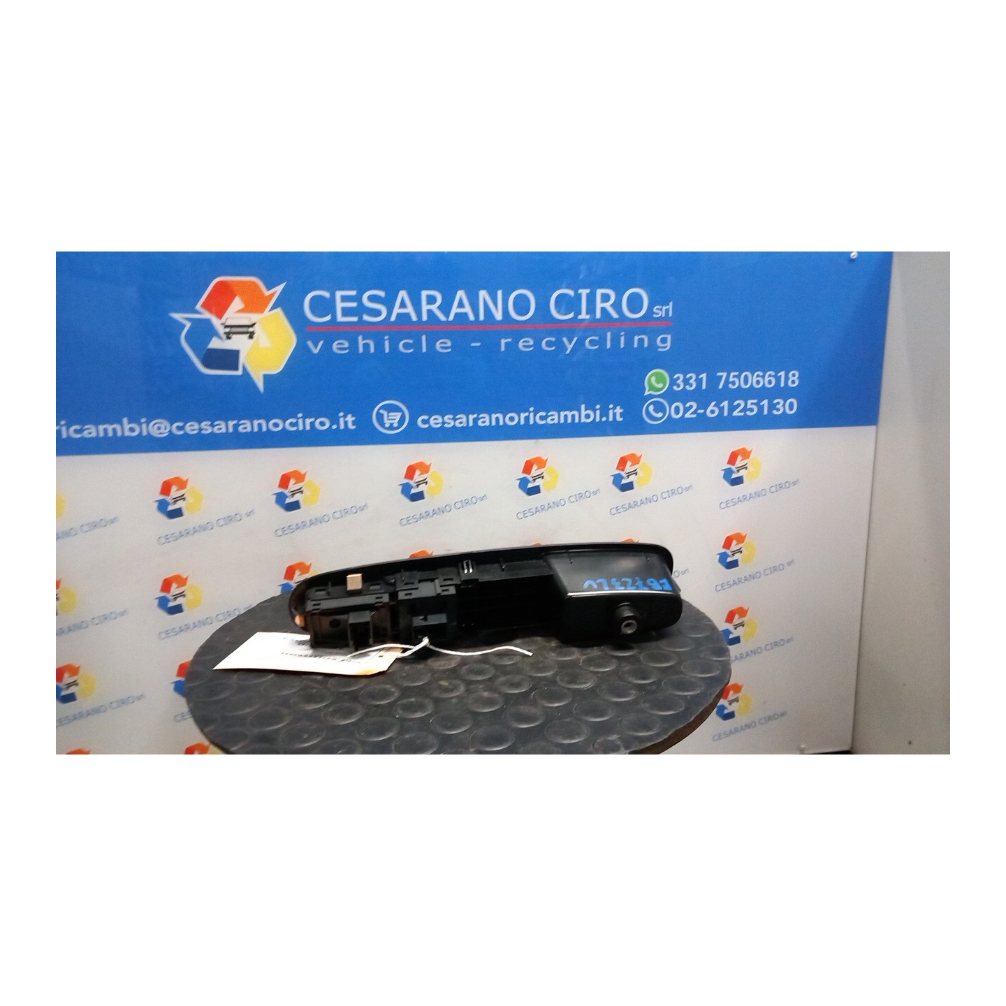 BLOCCO COMANDI ALZACRISTALLI E RETROVISORI EST. 147 FIAT PUNTO EVO (3J) (08/09-07/13) 955A6000 735500050