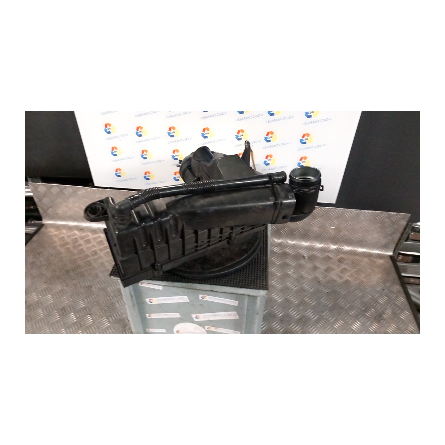 FILTRO ARIA COMPL. 028 AUDI TT (8J) (07/06-05/10) CCZ 06F133837AF