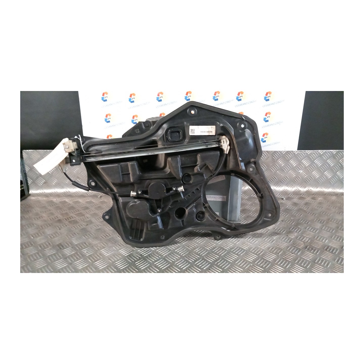 ALZACRISTALLO PORTA POST. SX. 013 MAZDA MAZDA 3 (03/09-) Z6 BBP273560