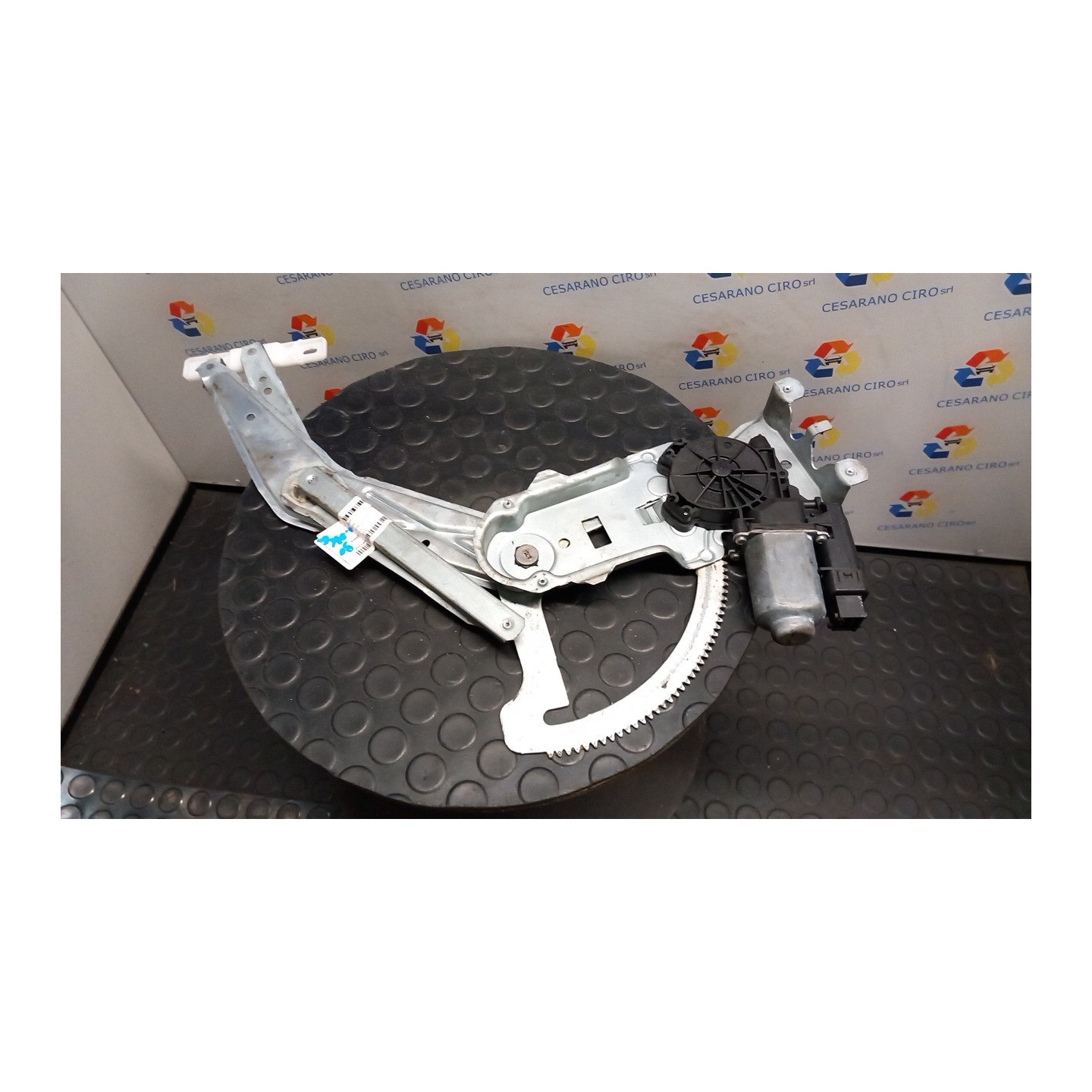 ALZACRISTALLO ELETTR. PORTA ANT. SX. 043 OPEL MERIVA (X03) (03/03-12/10) Z14XEP 93186830