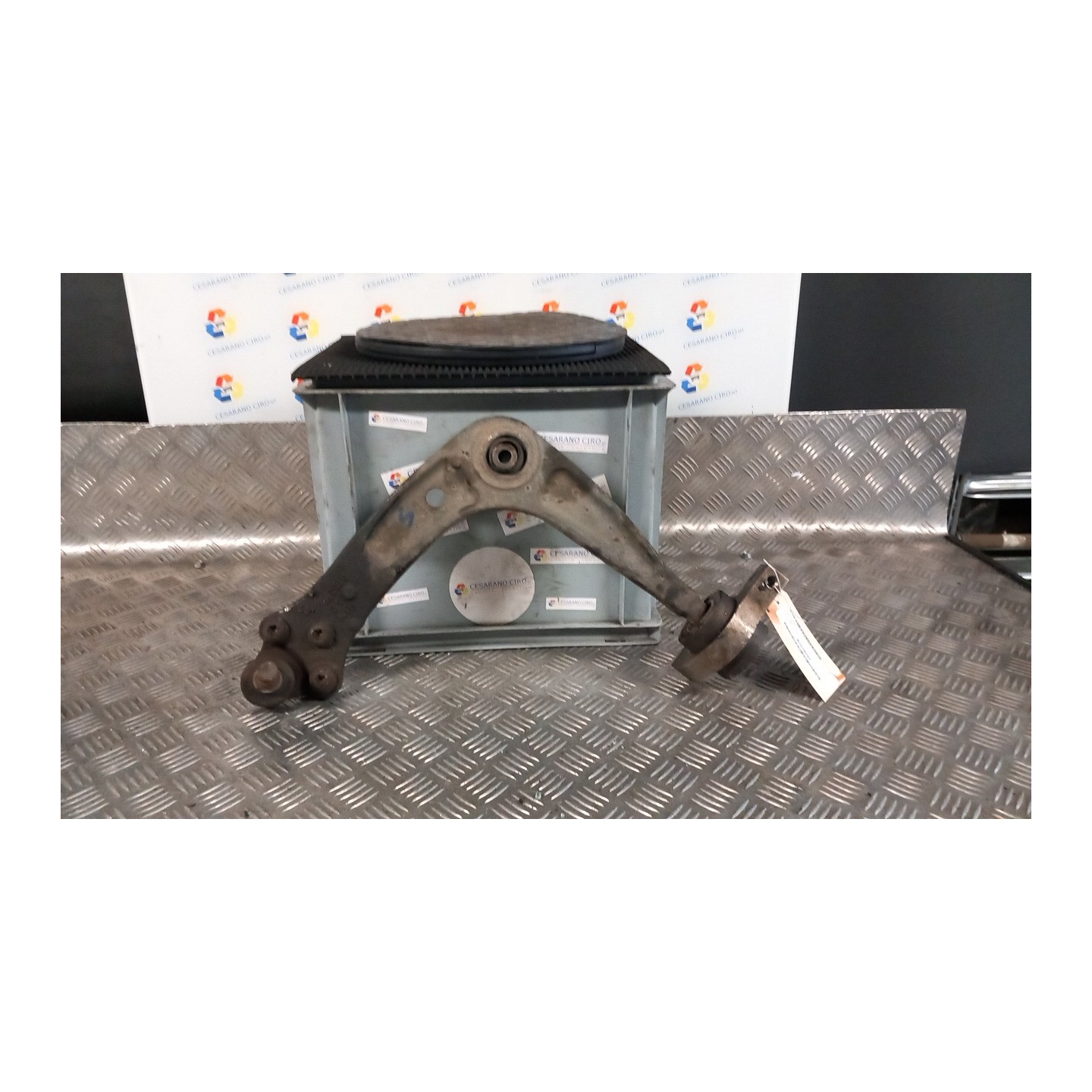 BRACCIO OSCILLANTE SOSP. ANT. SX. 141 PEUGEOT 508 (09/10-11/14-) 9H05 3520Y0