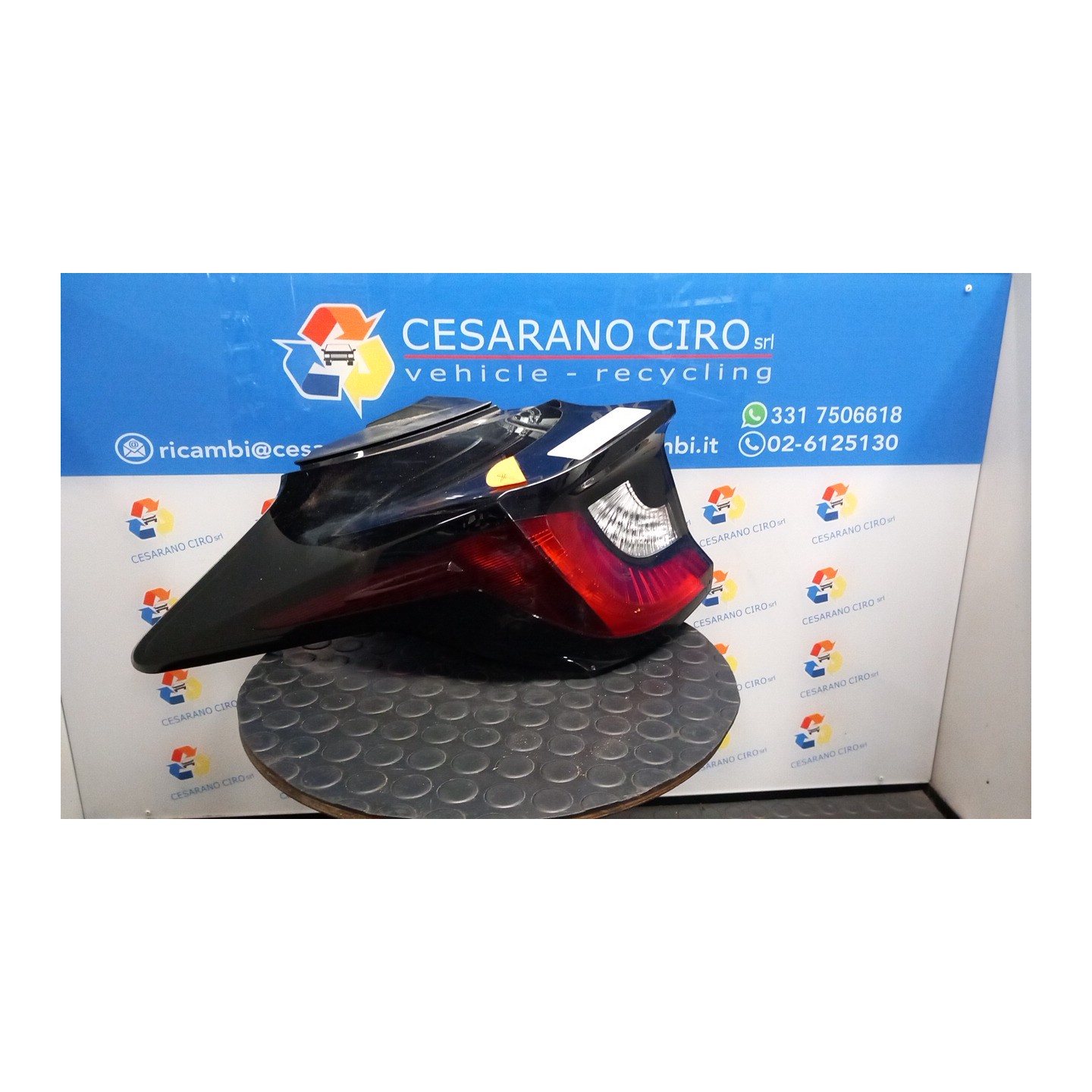 FANALE POST. SX. 152 TOYOTA YARIS (02/20-) M15A 81561K0030