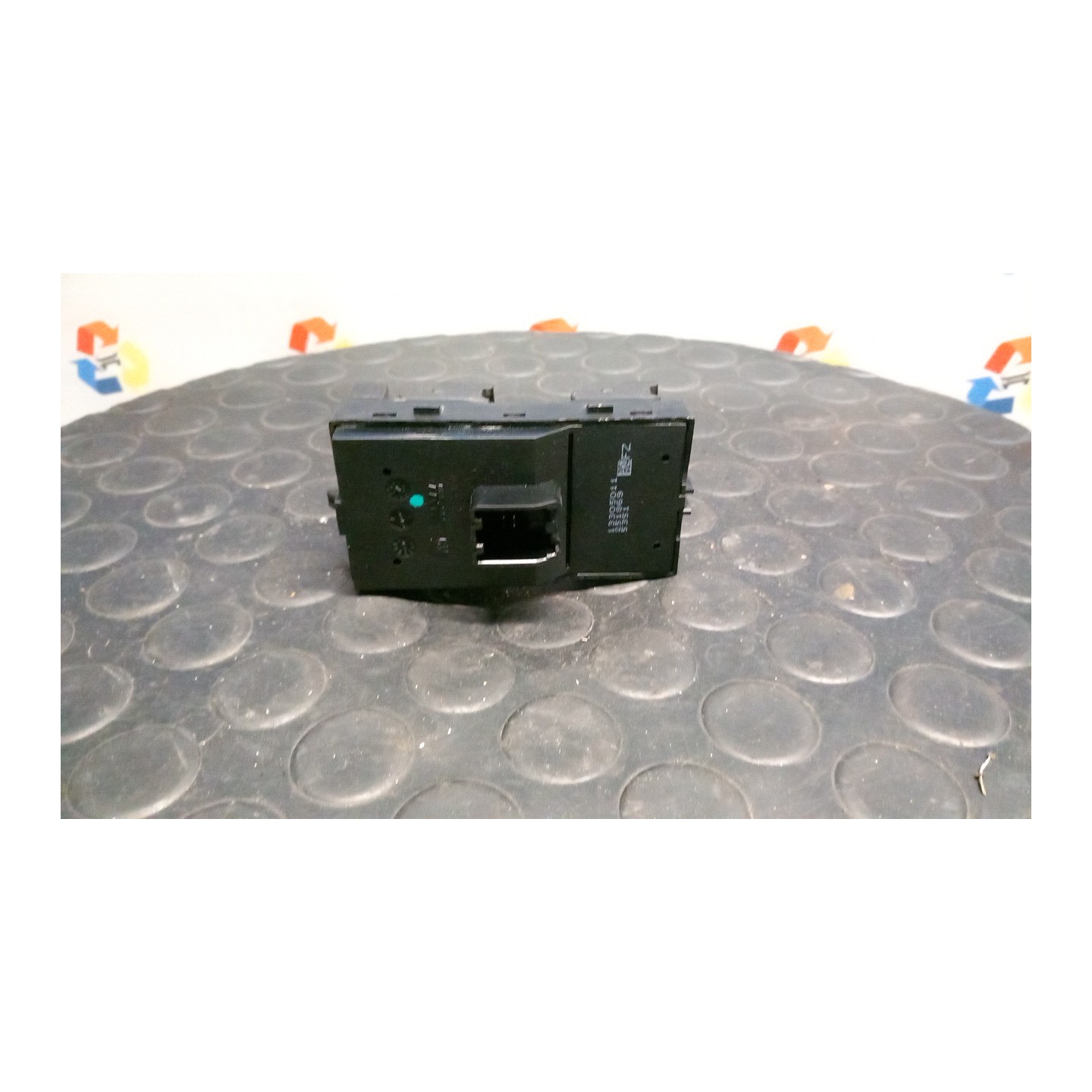 BLOCCO COMANDI ALZACRISTALLI C/CRISTALLI POST. ELET. 001 OPEL MOKKA (09/12-12/16) A14NET 13305011