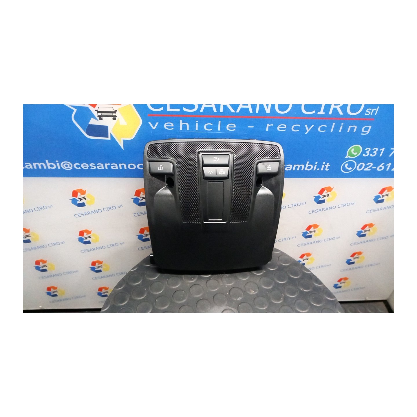 LUCE CORTESIA ANT. TETTO 024 MERCEDES-BENZ CLASSE A (W176) (07/15-12/18) 270920 A00090036089051