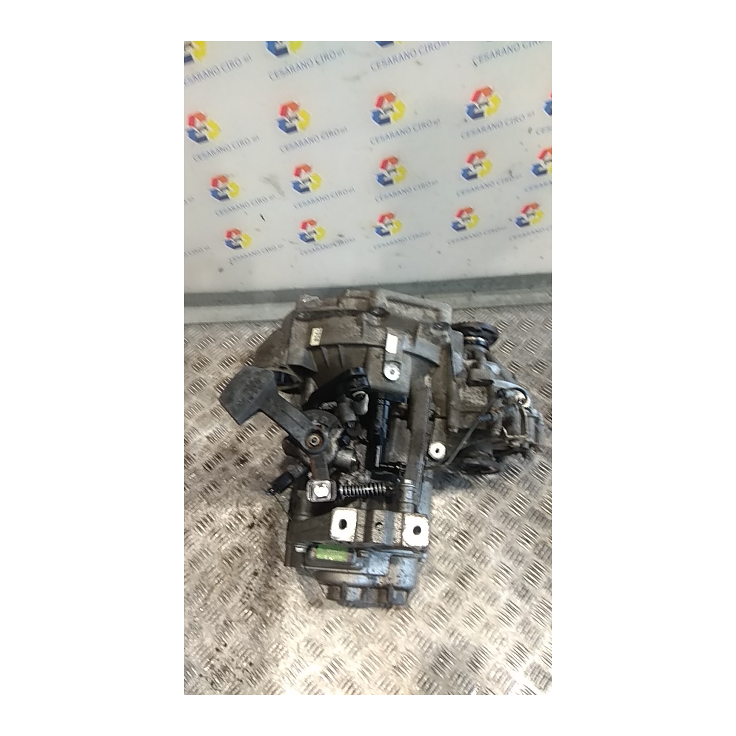 CAMBIO COMPL. 060 VOLKSWAGEN GOLF (1K) (10/03-12/09) BMY 02S300046HX