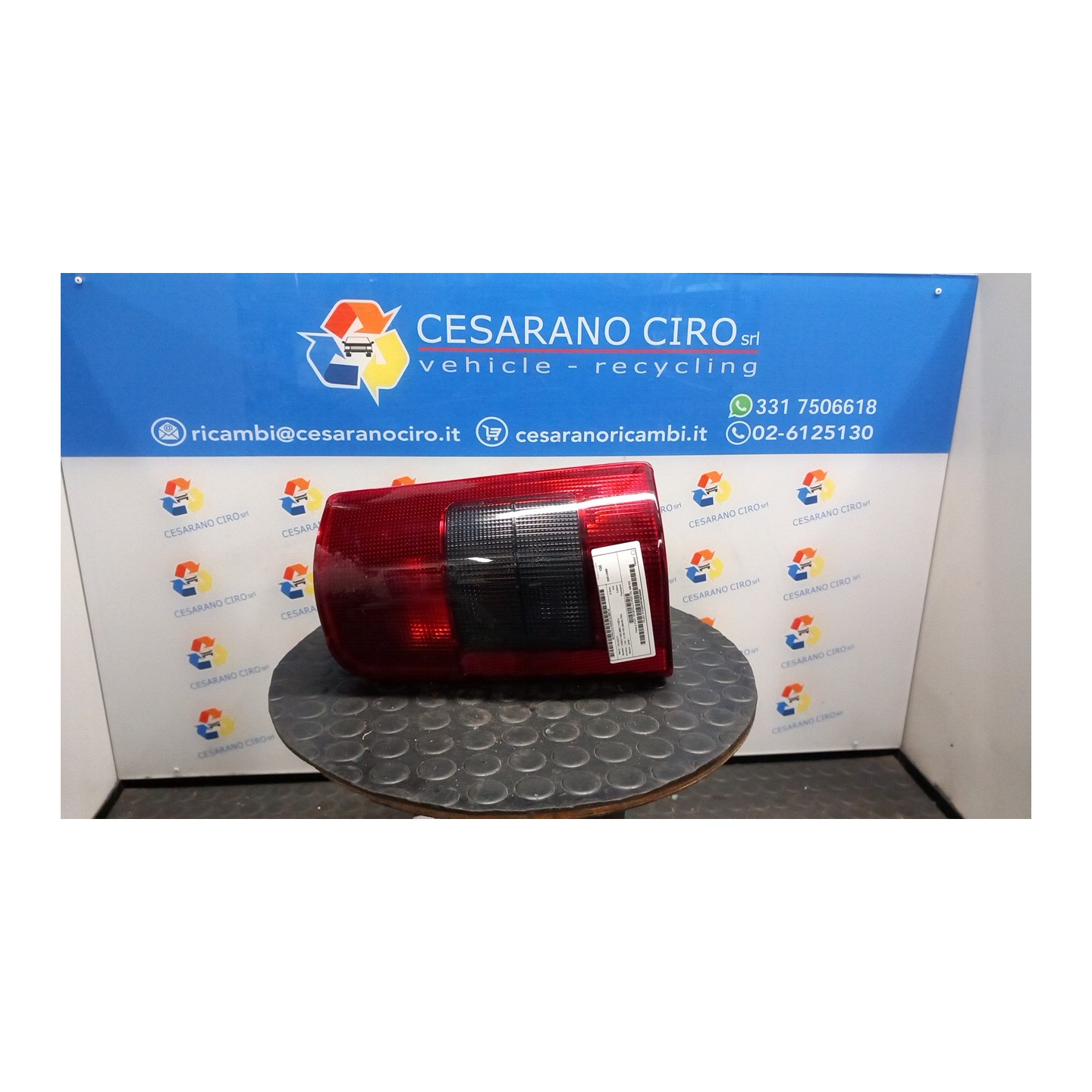 FANALE POST. SPORTELLO POST DX. 143 PEUGEOT RANCH VAN (M59) (11/02-) 9HW 6351EE