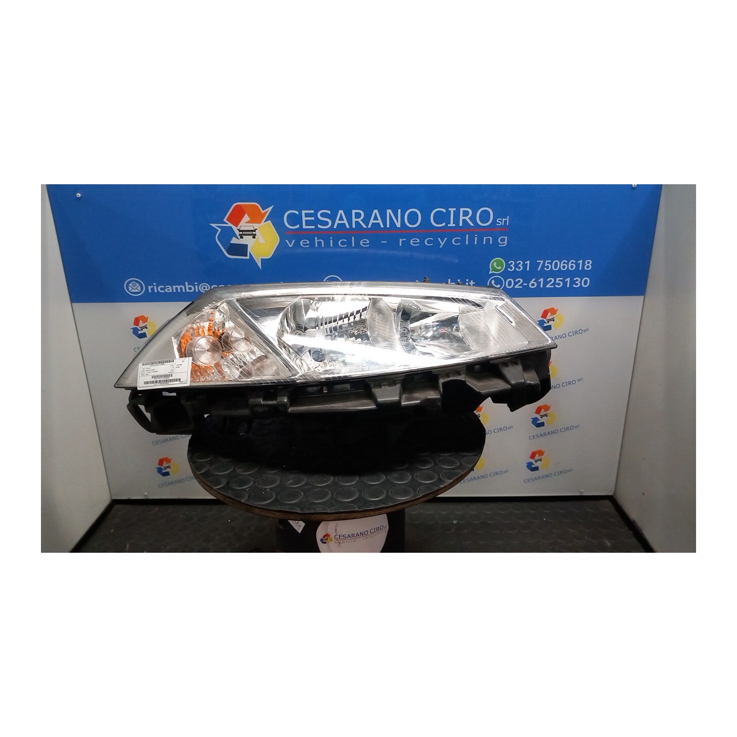 PROIETTORE DX. 002 RENAULT MEGANE 2A SERIE (09/02-02/06) K4MT7 260108053R
