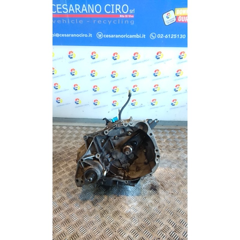 CAMBIO COMPL. 011 RENAULT CLIO 2A SERIE (05/01-11/10) D7FH7 7701723254