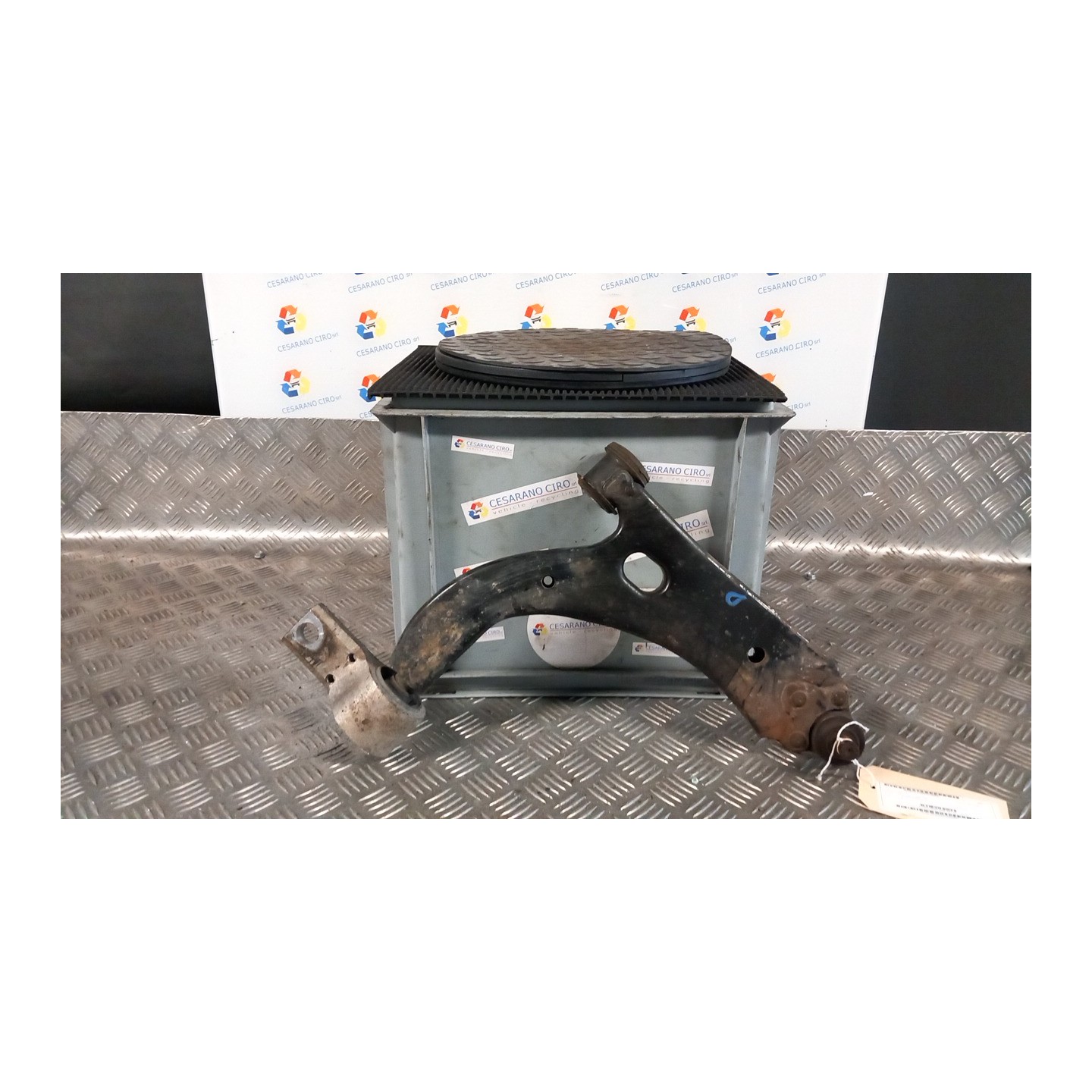 BRACCIO OSCILLANTE SOSP. ANT. DX. 049 FORD FIESTA (CBK) (12/05-12/08) FUJA 1436169