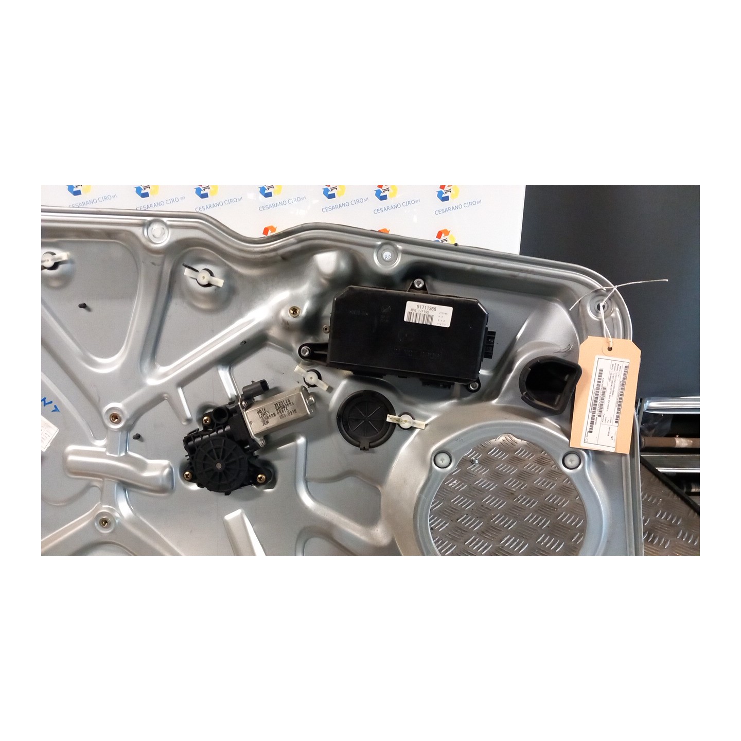 ALZACRISTALLO ELETTR. PORTA ANT. SX. 122 FIAT STILO (2V) (11/03-06/09) 192A8000 46831653