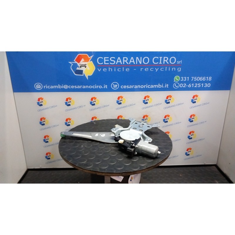 ALZACRISTALLO ELETTR. PORTA POST. GL,GLX SX. 103 SUZUKI SX4 (03/06-03/15) M16A 8354079J11000
