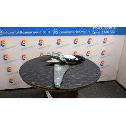 ALZACRISTALLO ELETTR. PORTA POST. GL,GLX SX. 103 SUZUKI SX4 (03/06-03/15) M16A 8354079J11000