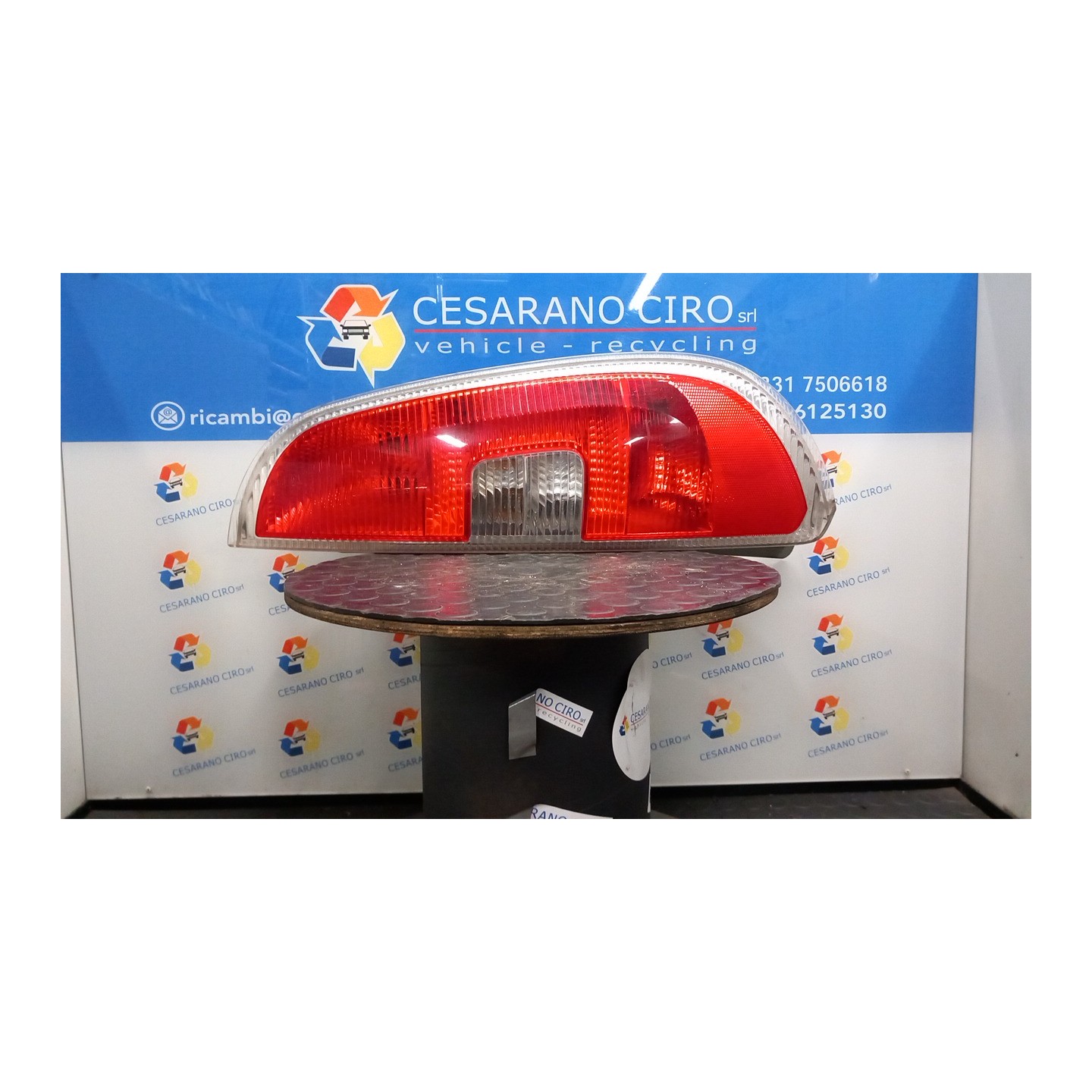 FANALE POST. DX. 144 SKODA ROOMSTER (5J) (03/10-) CFW 5J7945112