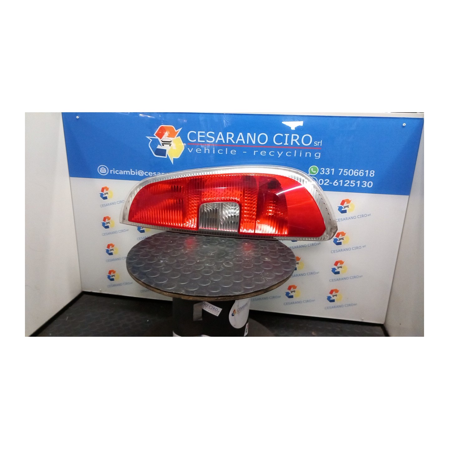 FANALE POST. DX. 144 SKODA ROOMSTER (5J) (03/10-) CFW 5J7945112