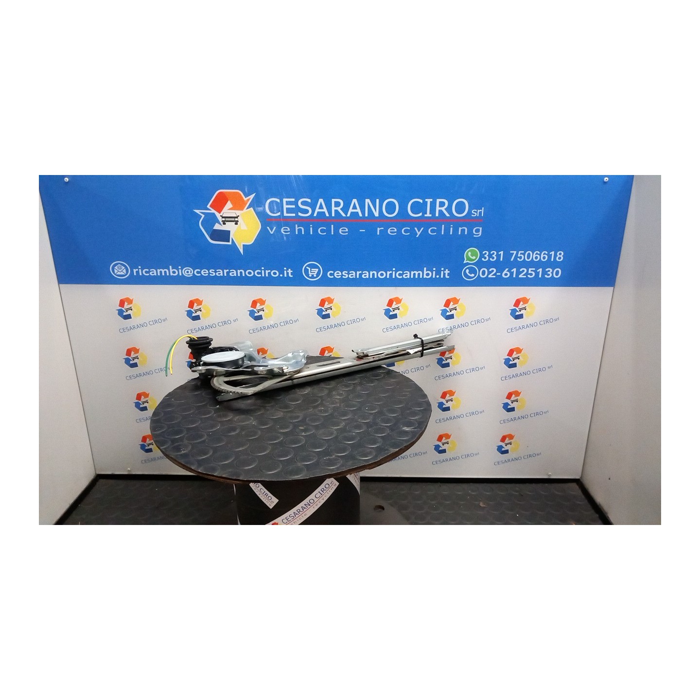 ALZACRISTALLO ELETTR. PORTA ANT. DX. 152 TOYOTA PRIUS 2A SERIE (02/04-06/10) 1NZFXE 6980152070