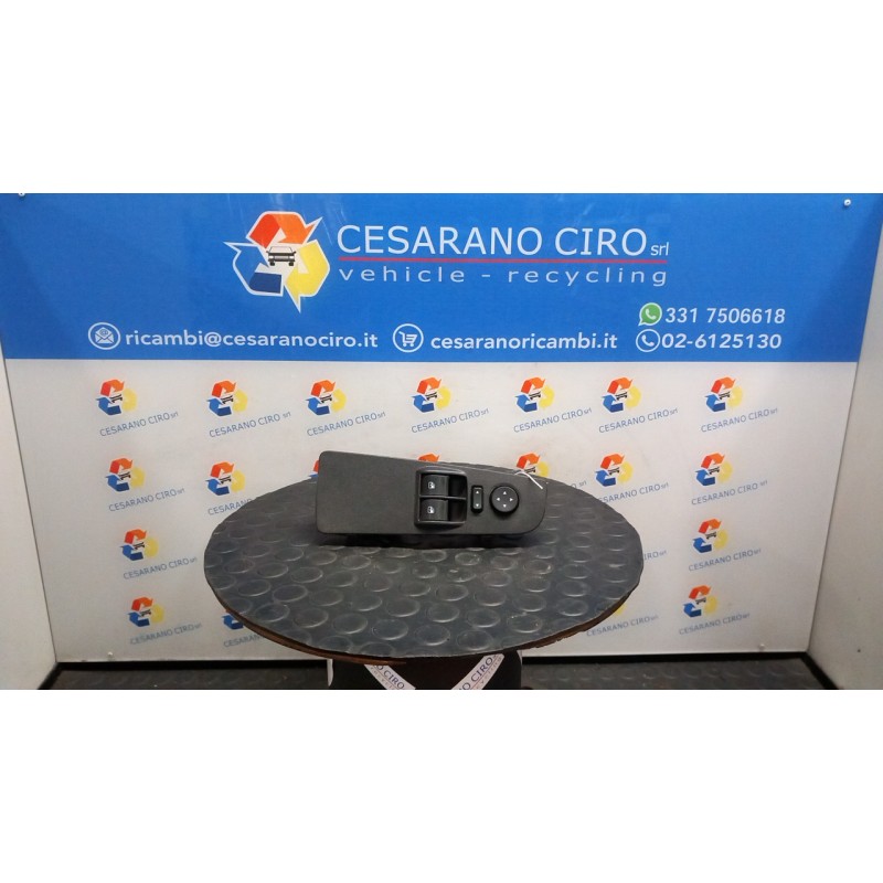 BLOCCO COMANDI ALZACRISTALLI E RETROVISORI EST. SX. 022 FIAT GRANDE PUNTO (2Y) (06/05-12/08 199A4000 735411026