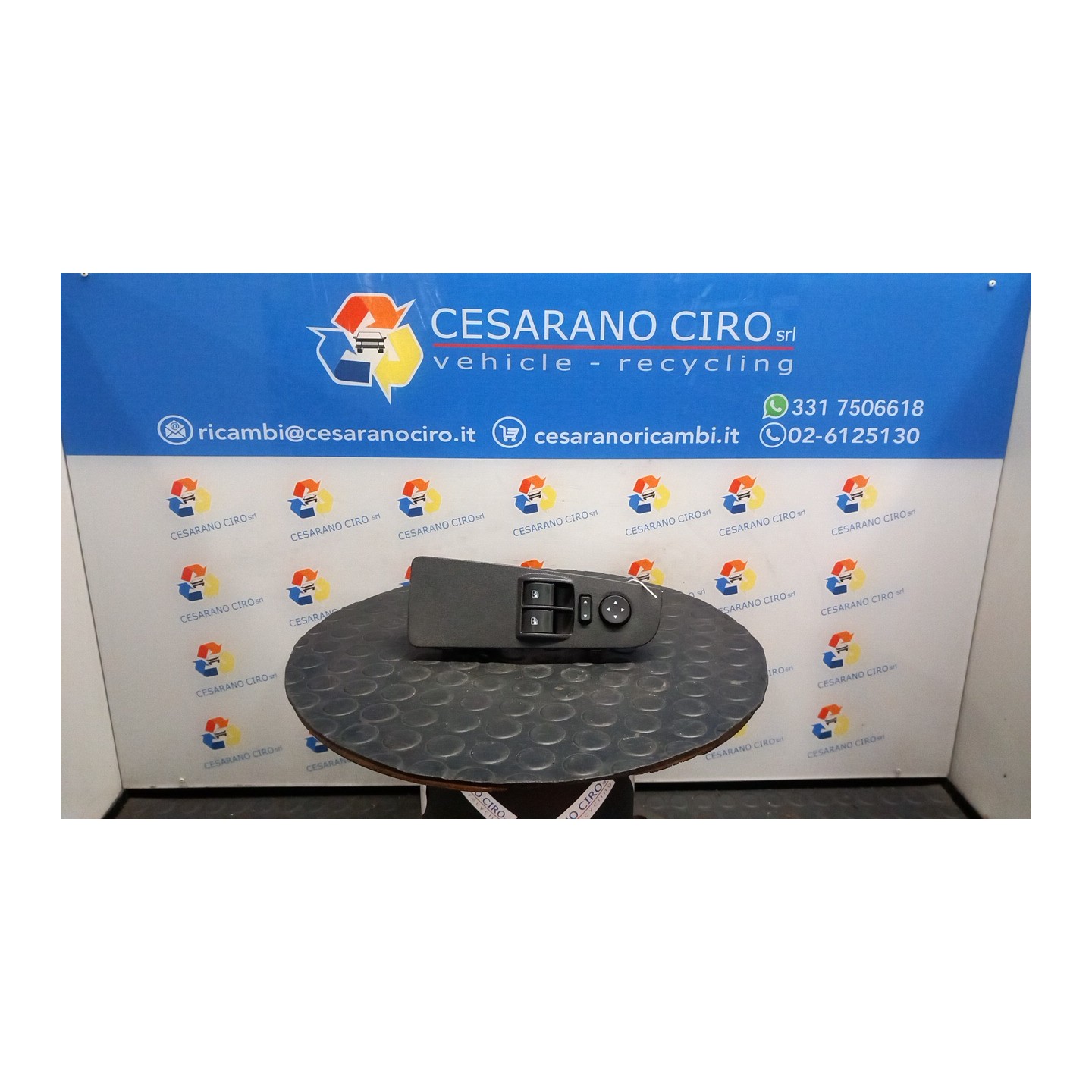 BLOCCO COMANDI ALZACRISTALLI E RETROVISORI EST. SX. 022 FIAT GRANDE PUNTO (2Y) (06/05-12/08 199A4000 735411026