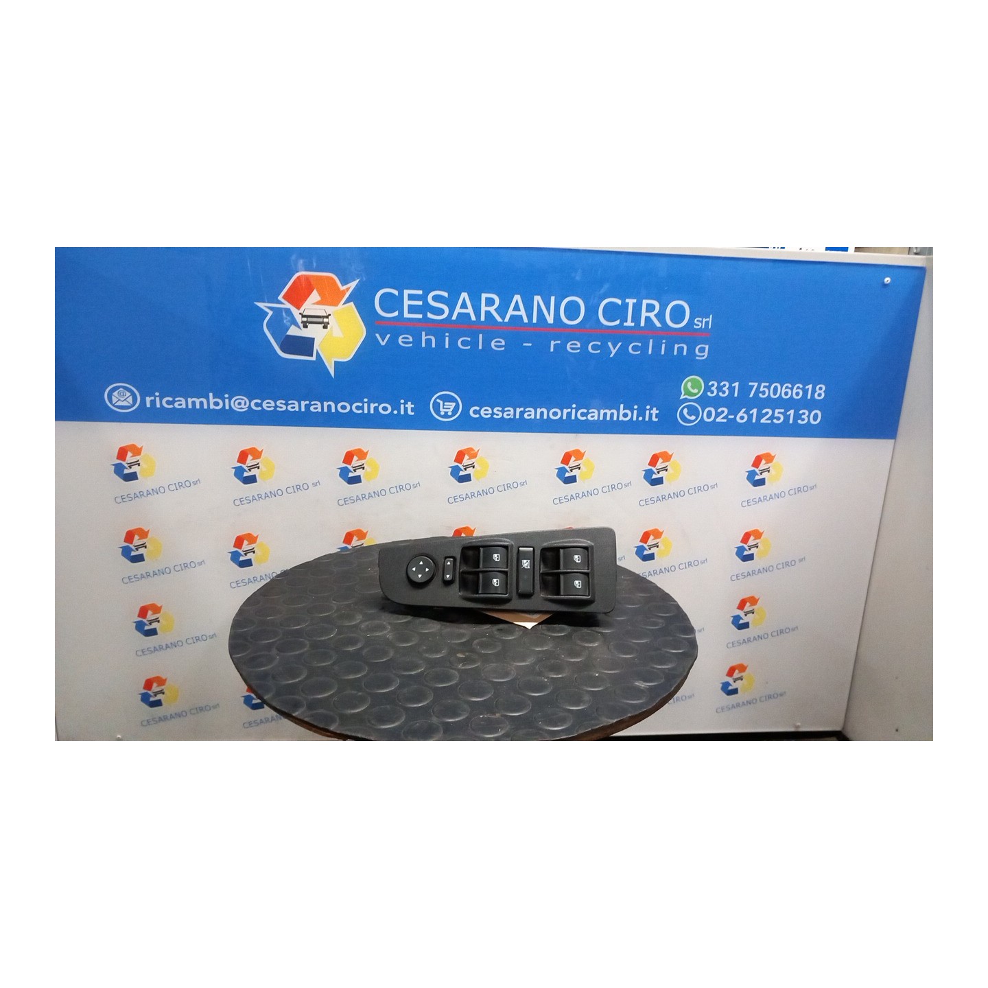 BLOCCO COMANDI ALZACRISTALLI E RETROVISORI EST. CRIST. ELE. POS.,RETROV. TERM. 046 FIAT BRAVO (3L) (01/07-03/10) 198A4000 73544