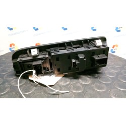 BLOCCO COMANDI ALZACRISTALLI E RETROVISORI EST. CRIST. ELE. POS.,RETROV. TERM. 046 FIAT BRAVO (3L) (01/07-03/10) 198A4000 73544