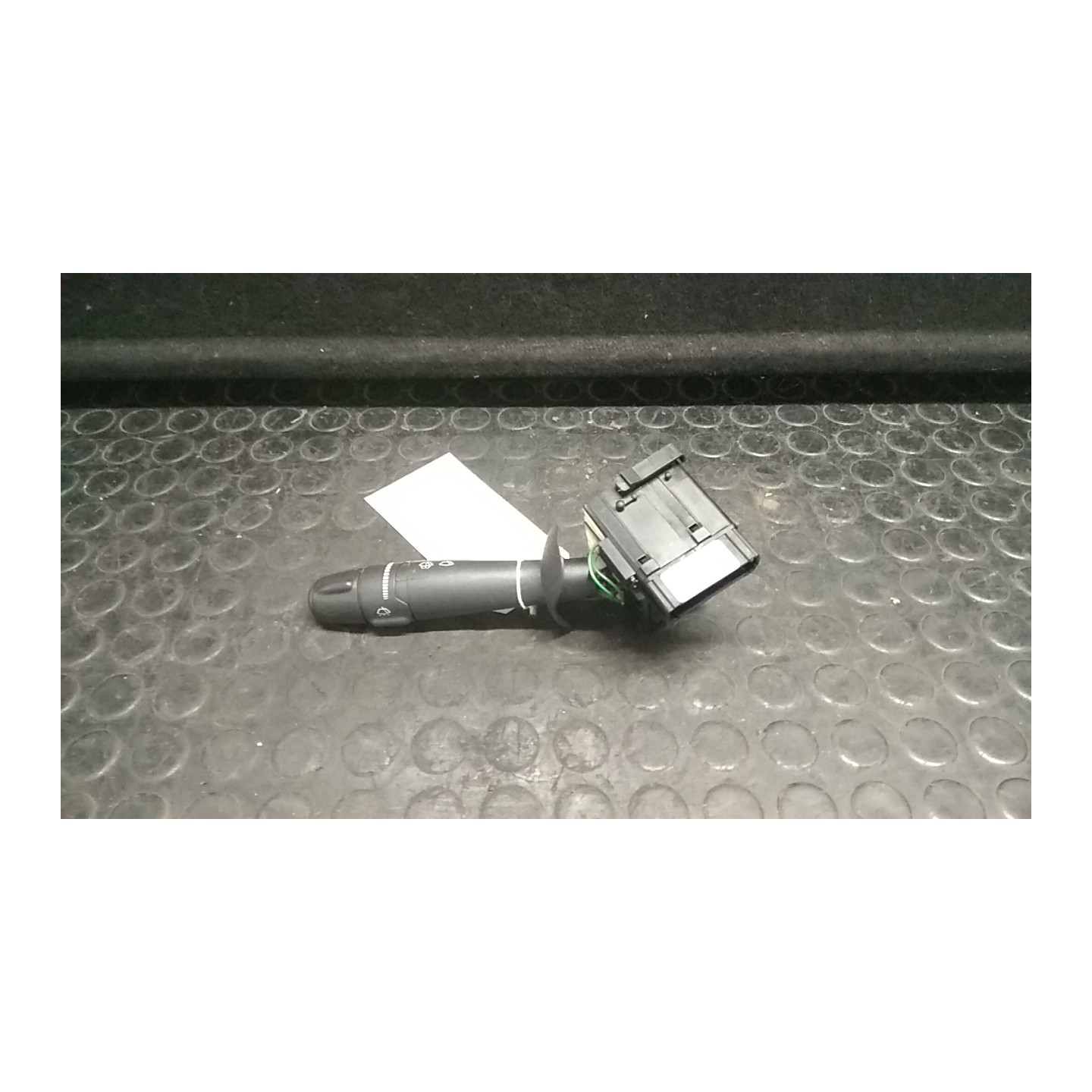 BLOCCO COMANDI TERGICRISTALLI 001 RENAULT TWINGO 2A SERIE (06/07-02/12) D7FA8 7701048914