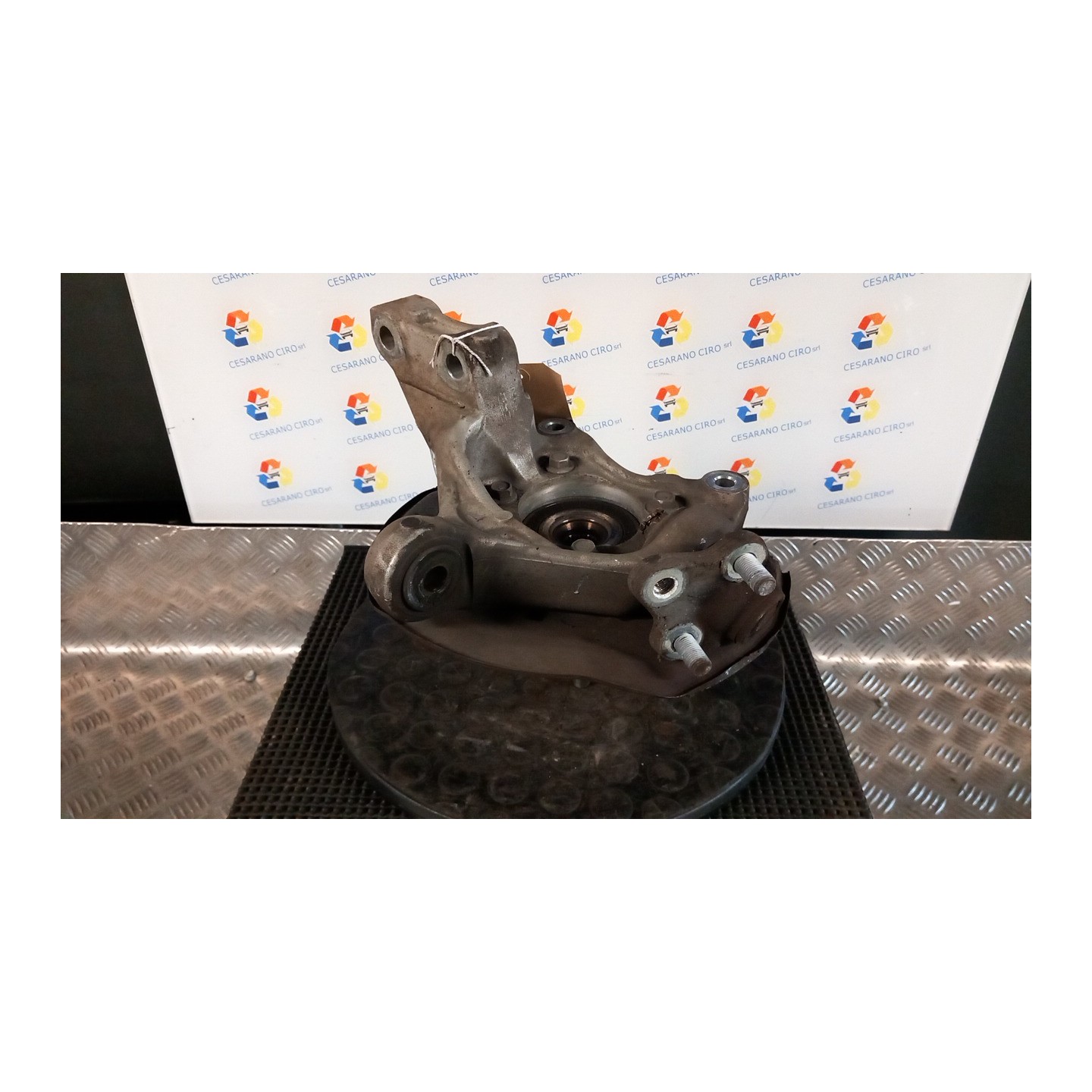 MONTANTE SOSP. ANT. SX. 021 TOYOTA PRIUS 3A SERIE (06/09-06/16) 2ZR FXE 4320247030