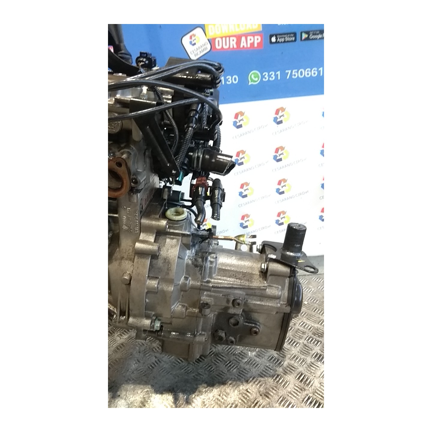 CAMBIO COMPL. 135 VOLKSWAGEN LUPO (6X) (09/98-05/05) AUD 085300052P
