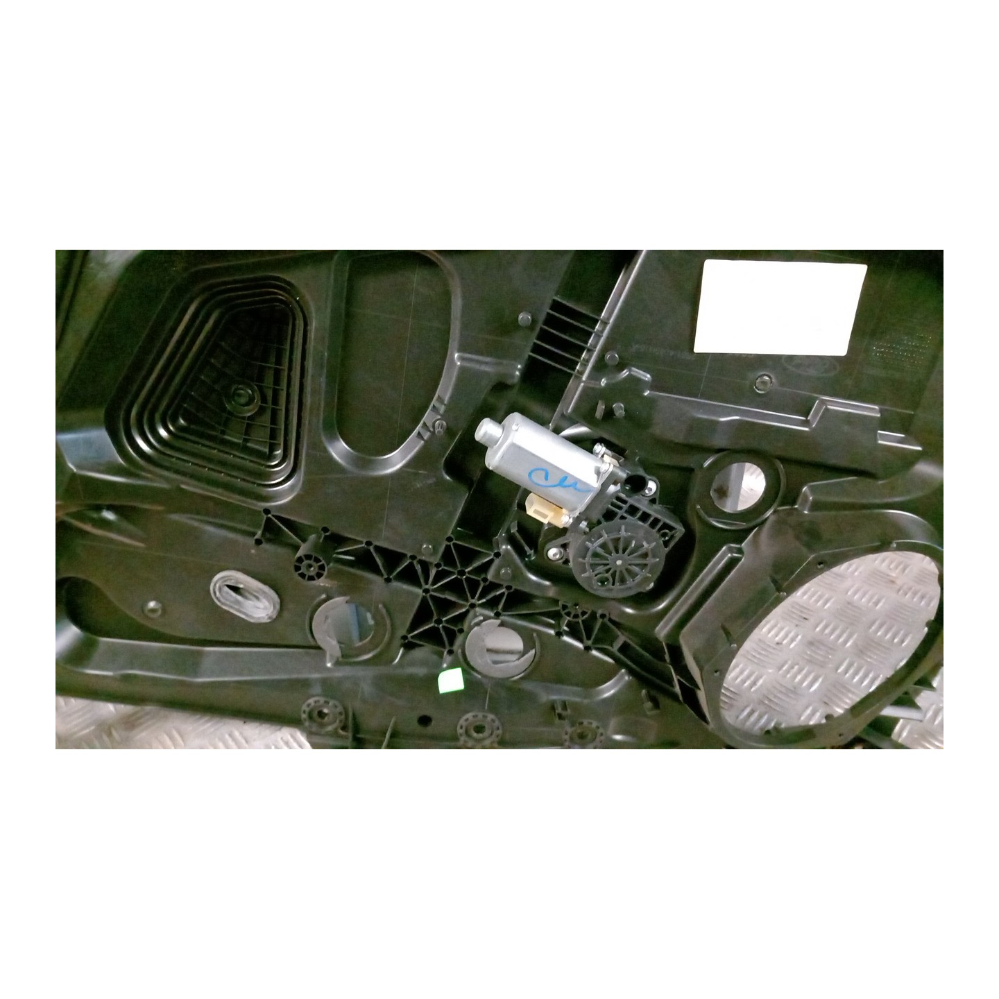 ALZACRISTALLO PORTA ANT. DX. 147 FORD FUSION (CBK) (09/02-) FXJA 1553147