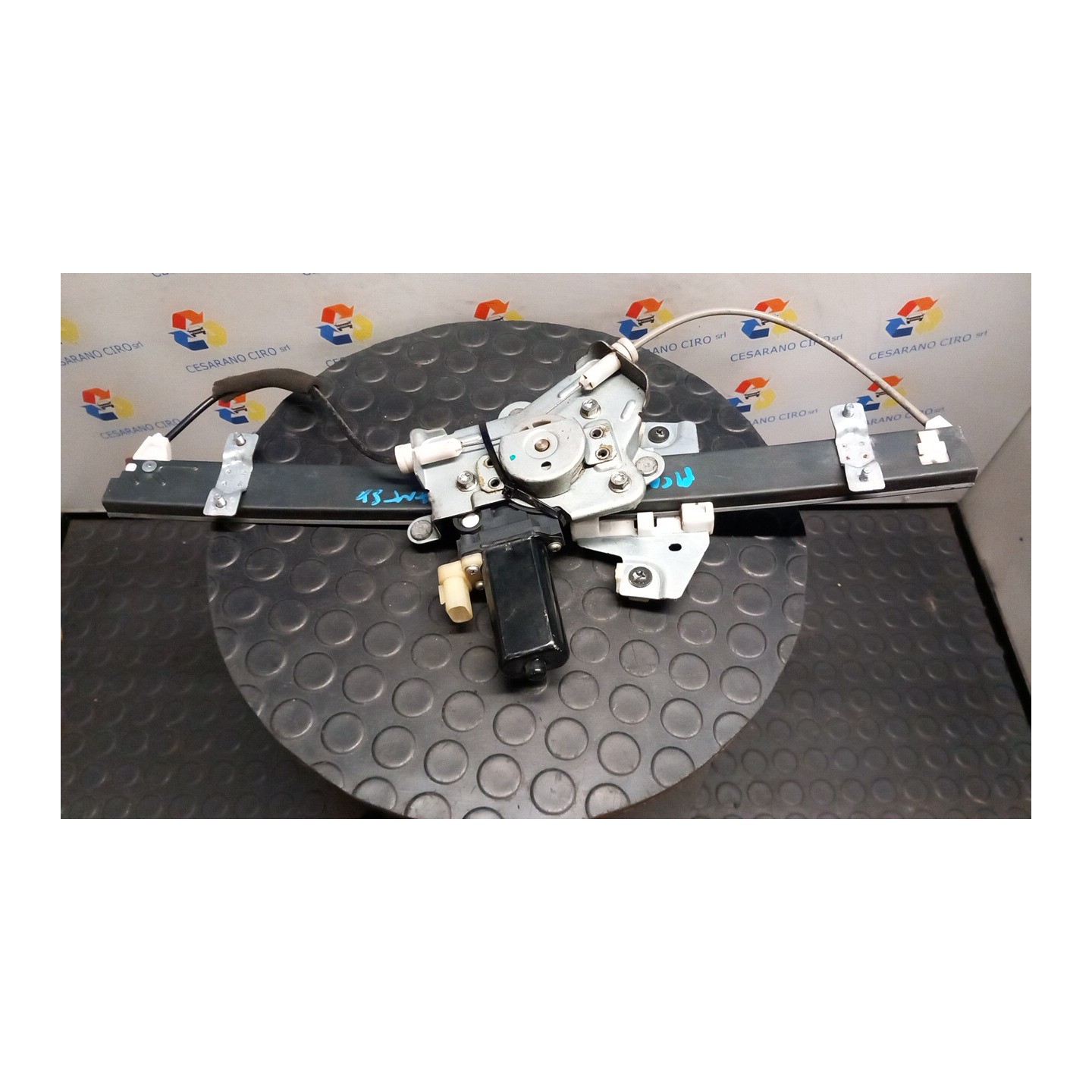 ALZACRISTALLO ELETTR. PORTA ANT. C/M SX. 152 KIA PICANTO 1A SERIE (02/08-) G4HE 8240107010