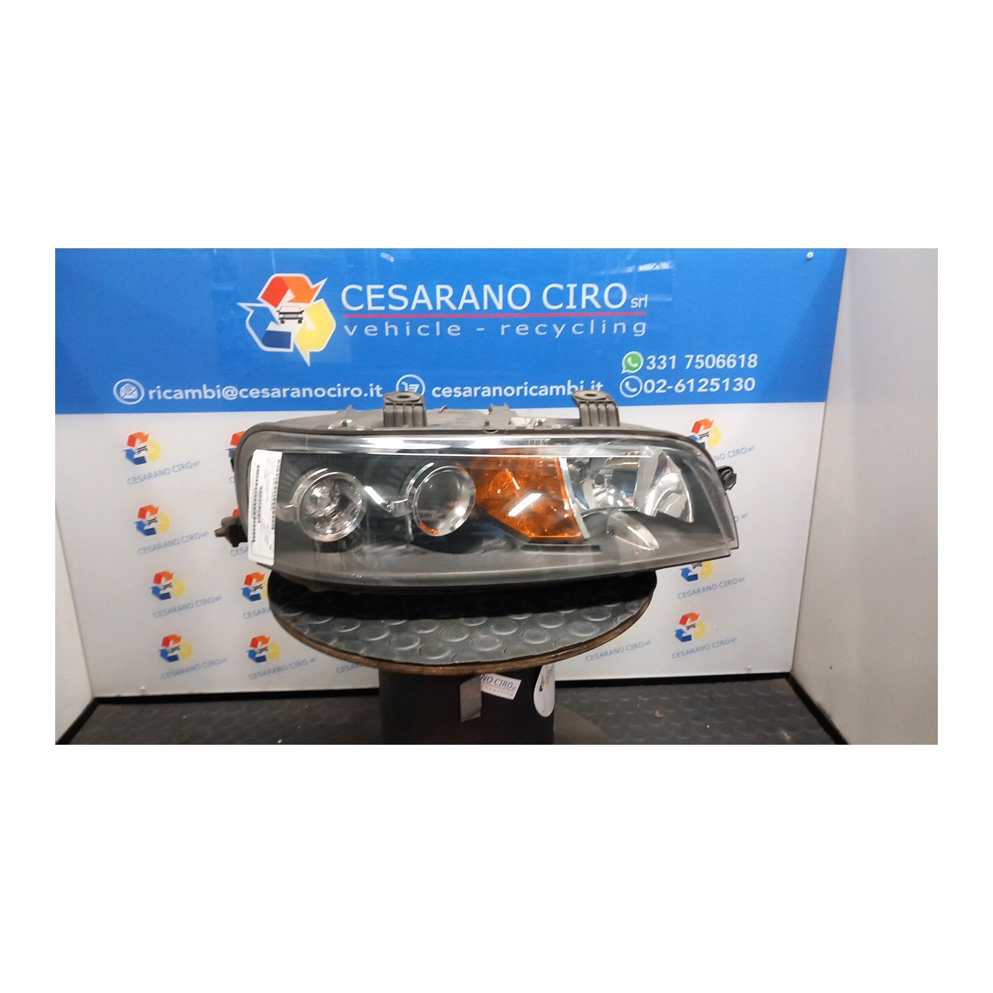 PROIETTORE DX. 162 FIAT PUNTO (1N/1P) (07/99-12/05) 188A4000 46814548
