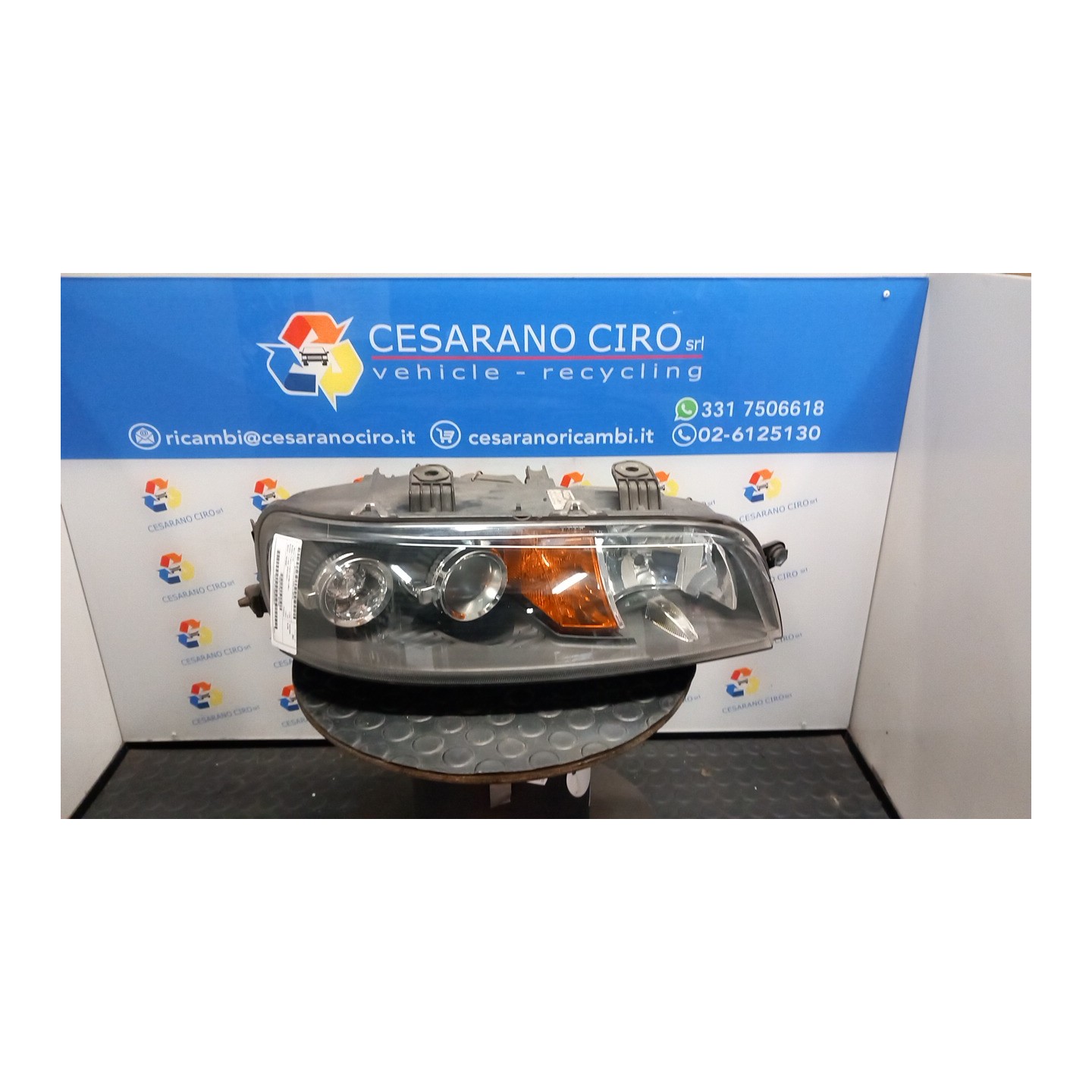 PROIETTORE DX. 162 FIAT PUNTO (1N/1P) (07/99-12/05) 188A4000 46814548