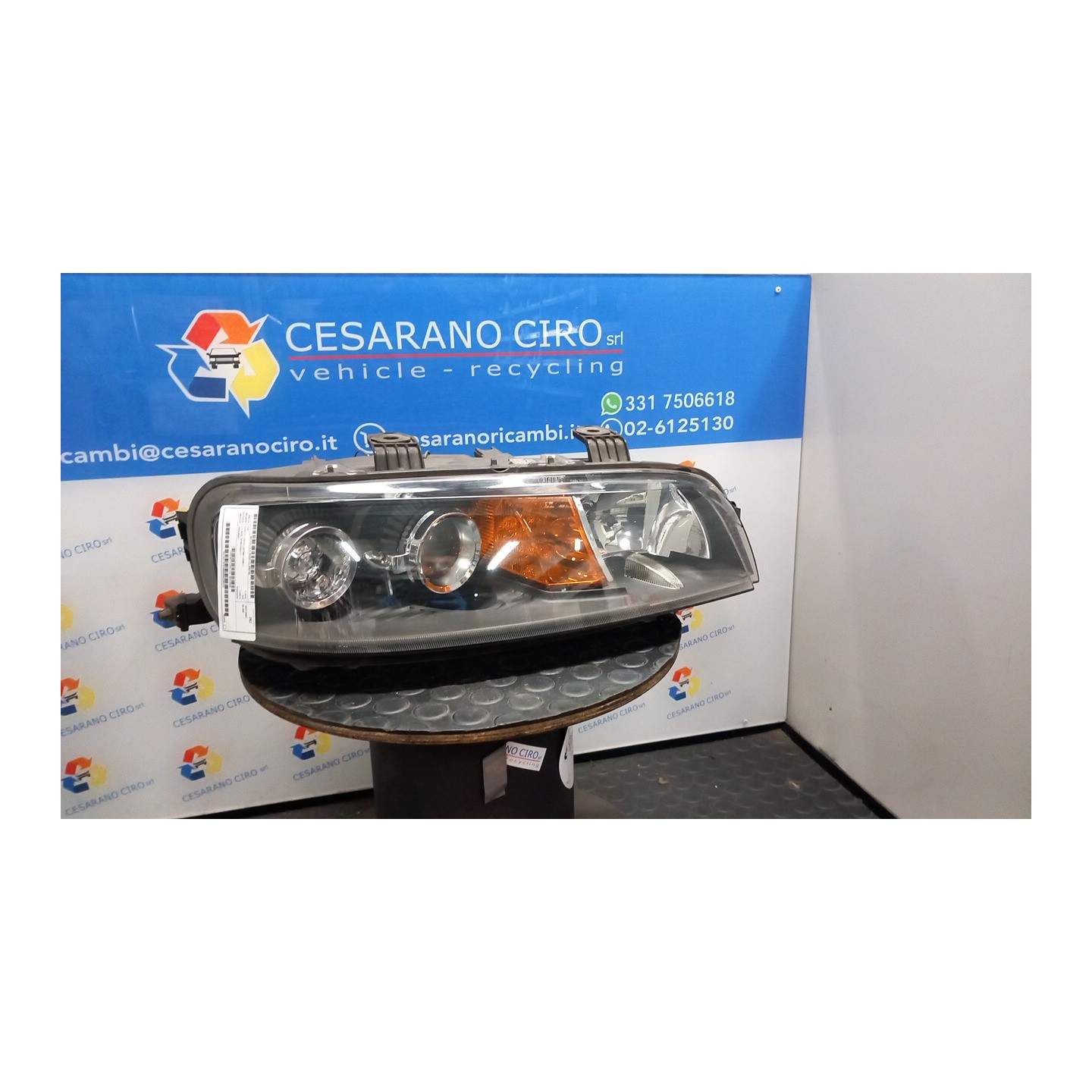 PROIETTORE DX. 162 FIAT PUNTO (1N/1P) (07/99-12/05) 188A4000 46814548
