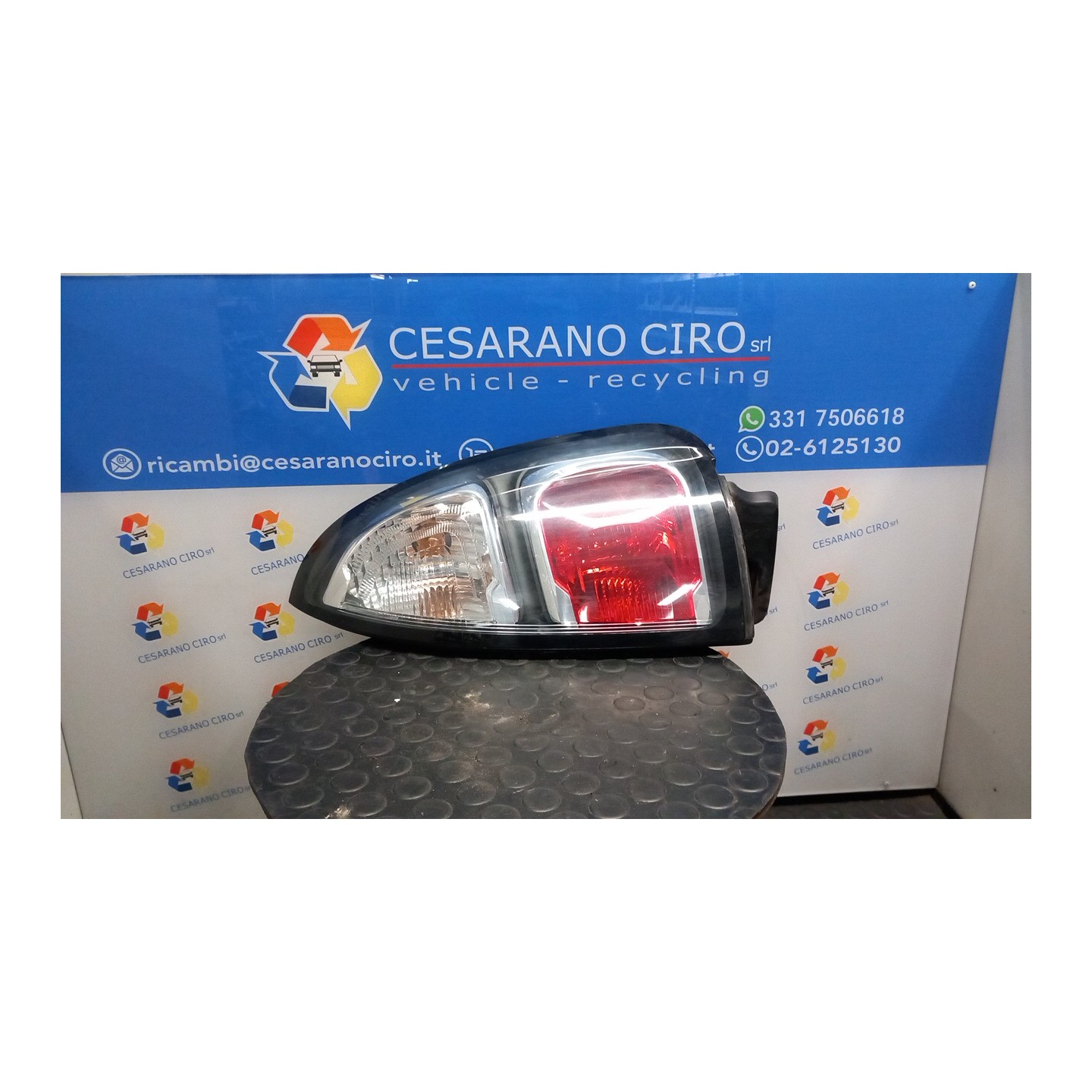 FANALE POST. DX. 125 CITROEN C3 PICASSO (02/09-02/18) 8FS 6351GL