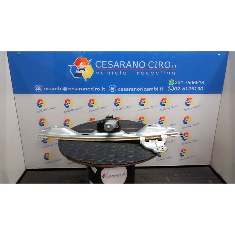 ALZACRISTALLO ELETTR. PORTA POST. C/MOTORINO DX. 012 NISSAN QASHQAI (J11E) (01/14-03/18) K9K 827004EA0A
