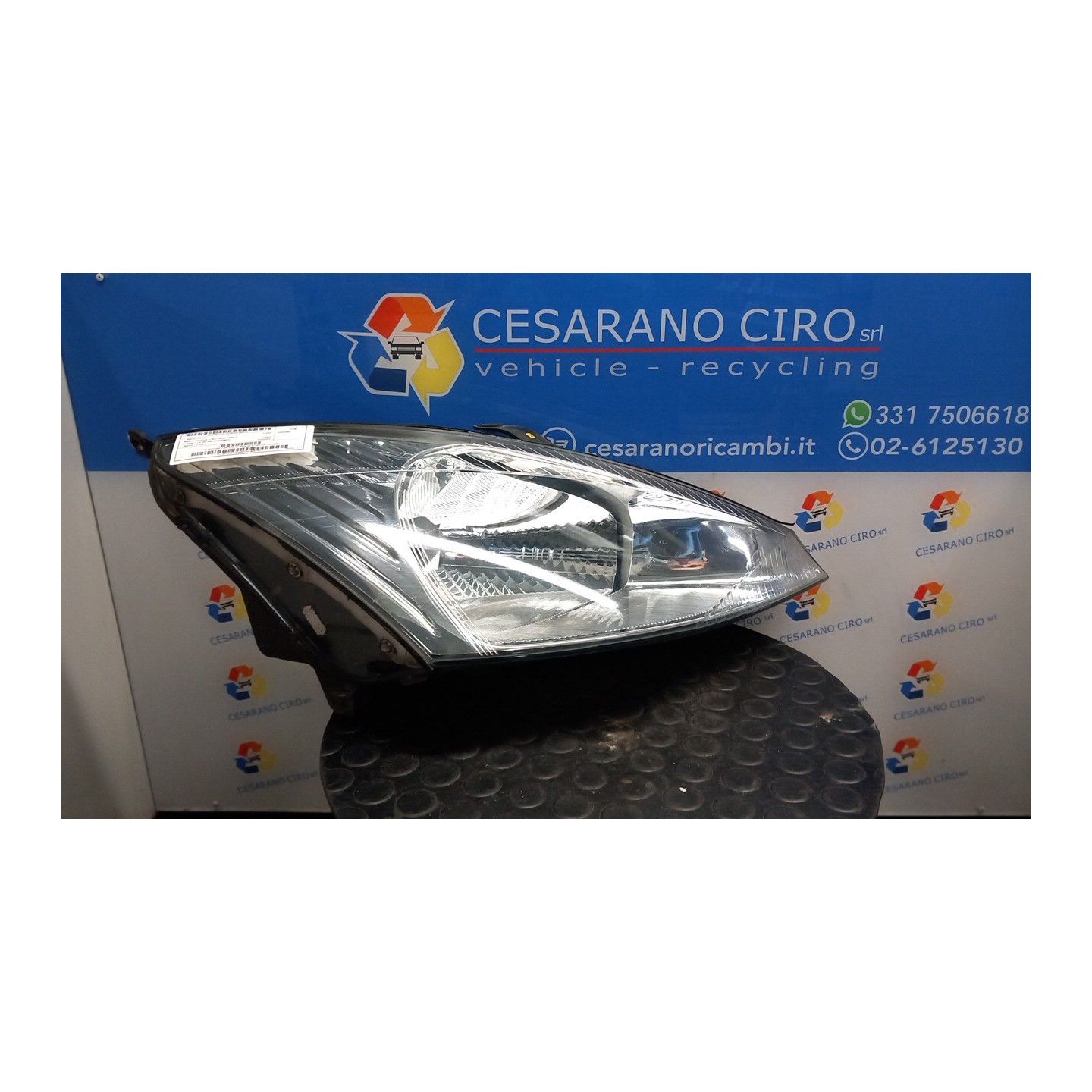 PROIETTORE C/REGOLAZ. MANUALE FARI DX. 013 FORD FOCUS (CAK) (10/98-03/02) FYDB 1152096