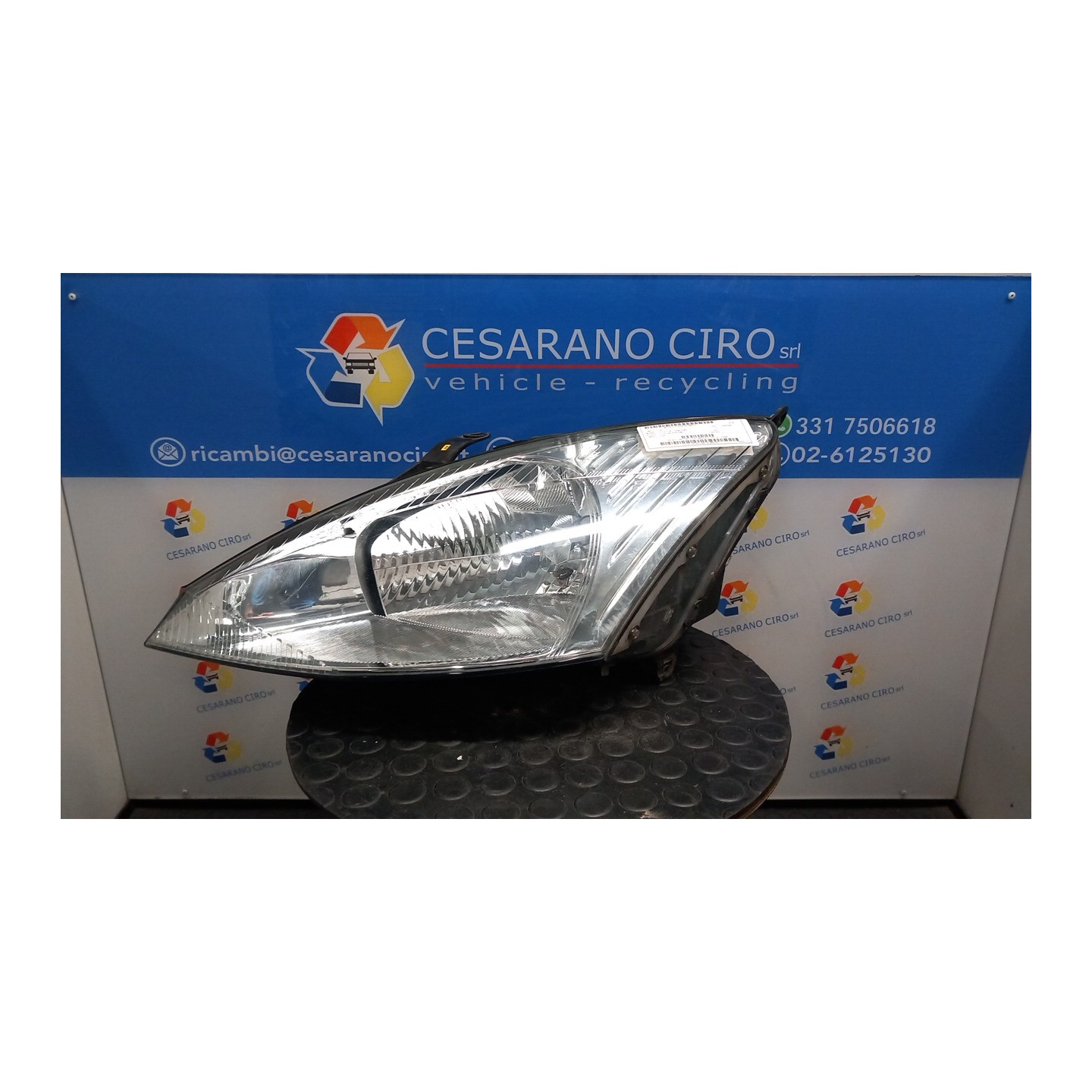 PROIETTORE C/REGOLAZ. MANUALE FARI SX. 014 FORD FOCUS (CAK) (10/98-03/02) FYDB 1152091