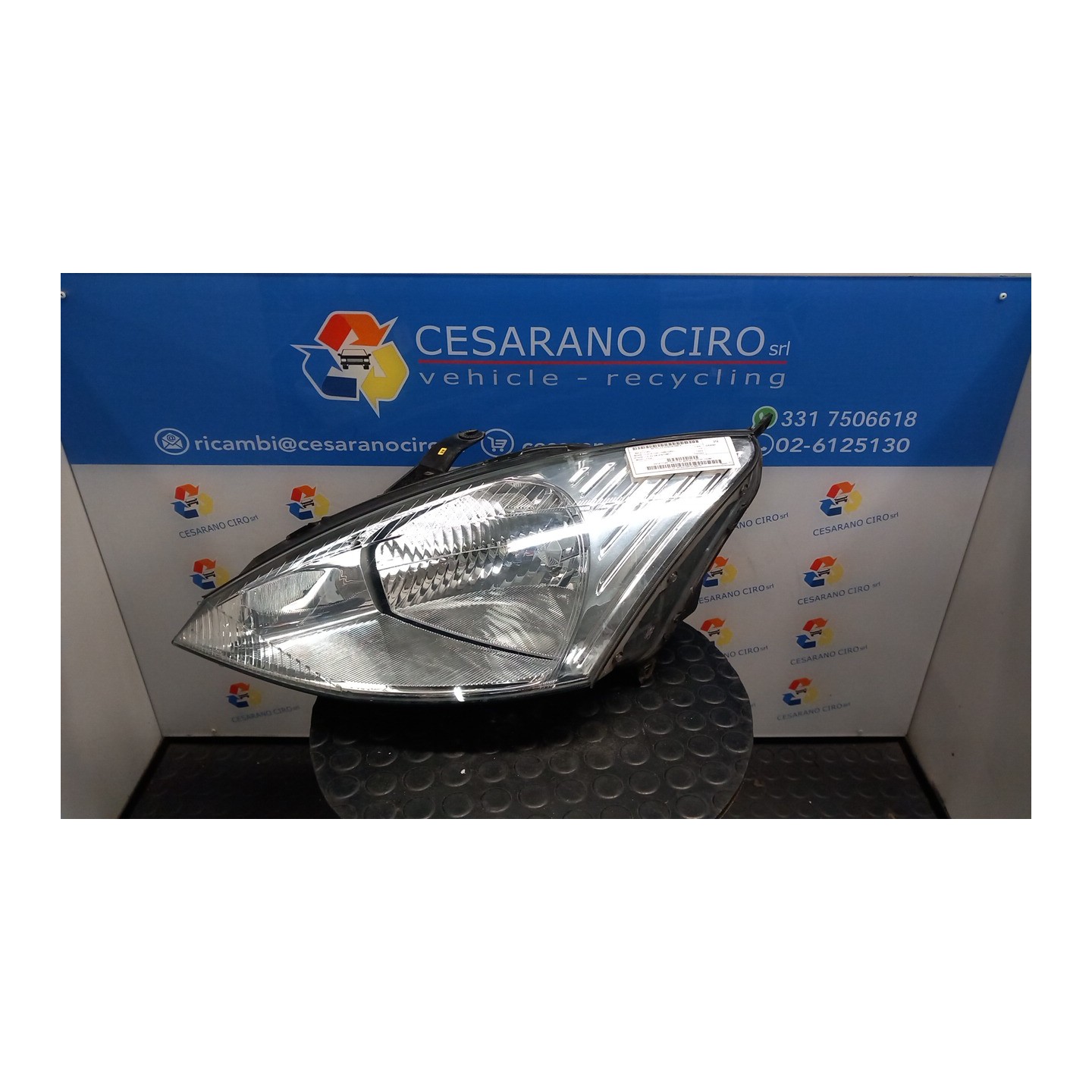 PROIETTORE C/REGOLAZ. MANUALE FARI SX. 014 FORD FOCUS (CAK) (10/98-03/02) FYDB 1152091