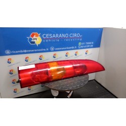 FANALE POST. P/PORTELLO POST. SX. 021 RENAULT KANGOO (04/03-03/09) D4FF7 8200150619