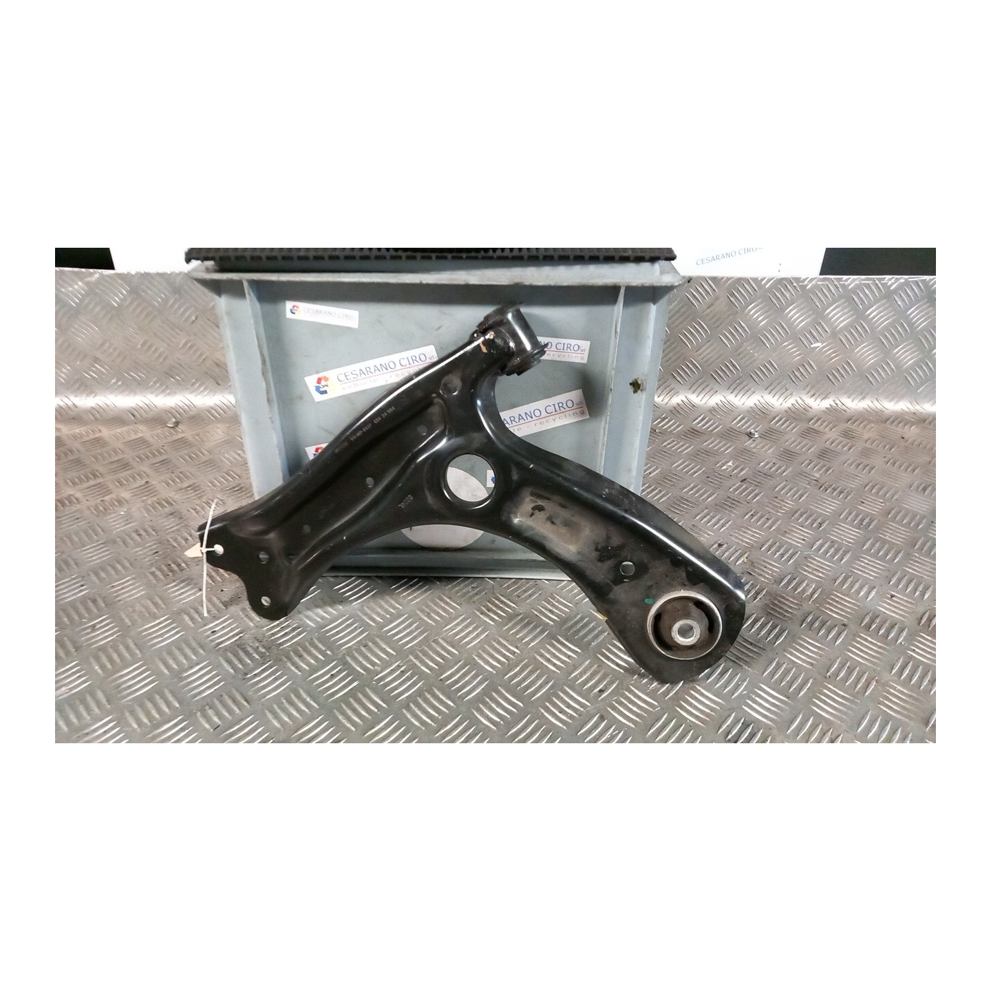 BRACCIO OSCILLANTE SOSP. ANT. SX. 064 SEAT IBIZA (6L) (12/01-08/09) BNM 6R0407151E