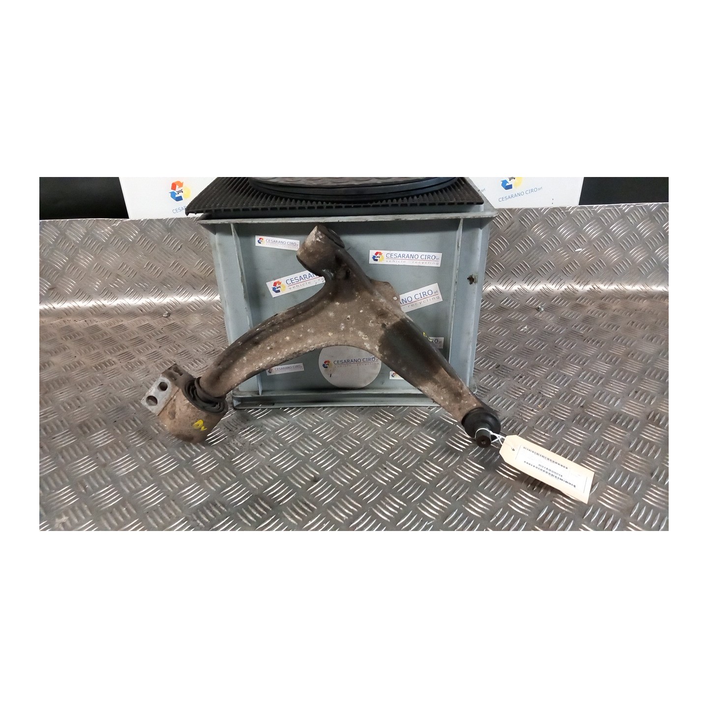 BRACCIO OSCILLANTE SOSP. ANT. DX. 070 FIAT CROMA (2T) (10/07-12/11) 939A2000 51748652