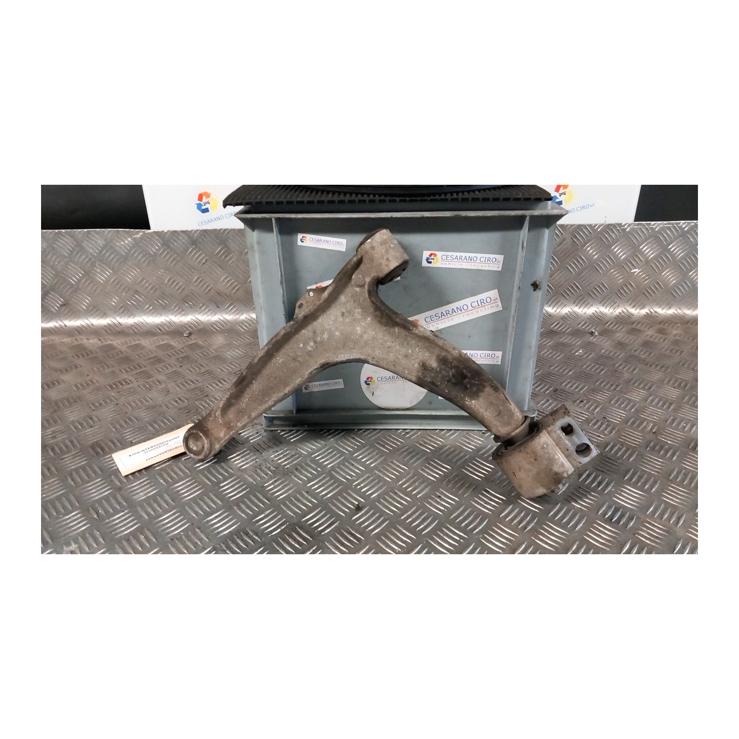 BRACCIO OSCILLANTE SOSP. ANT. DX. 070 FIAT CROMA (2T) (10/07-12/11) 939A2000 51748652