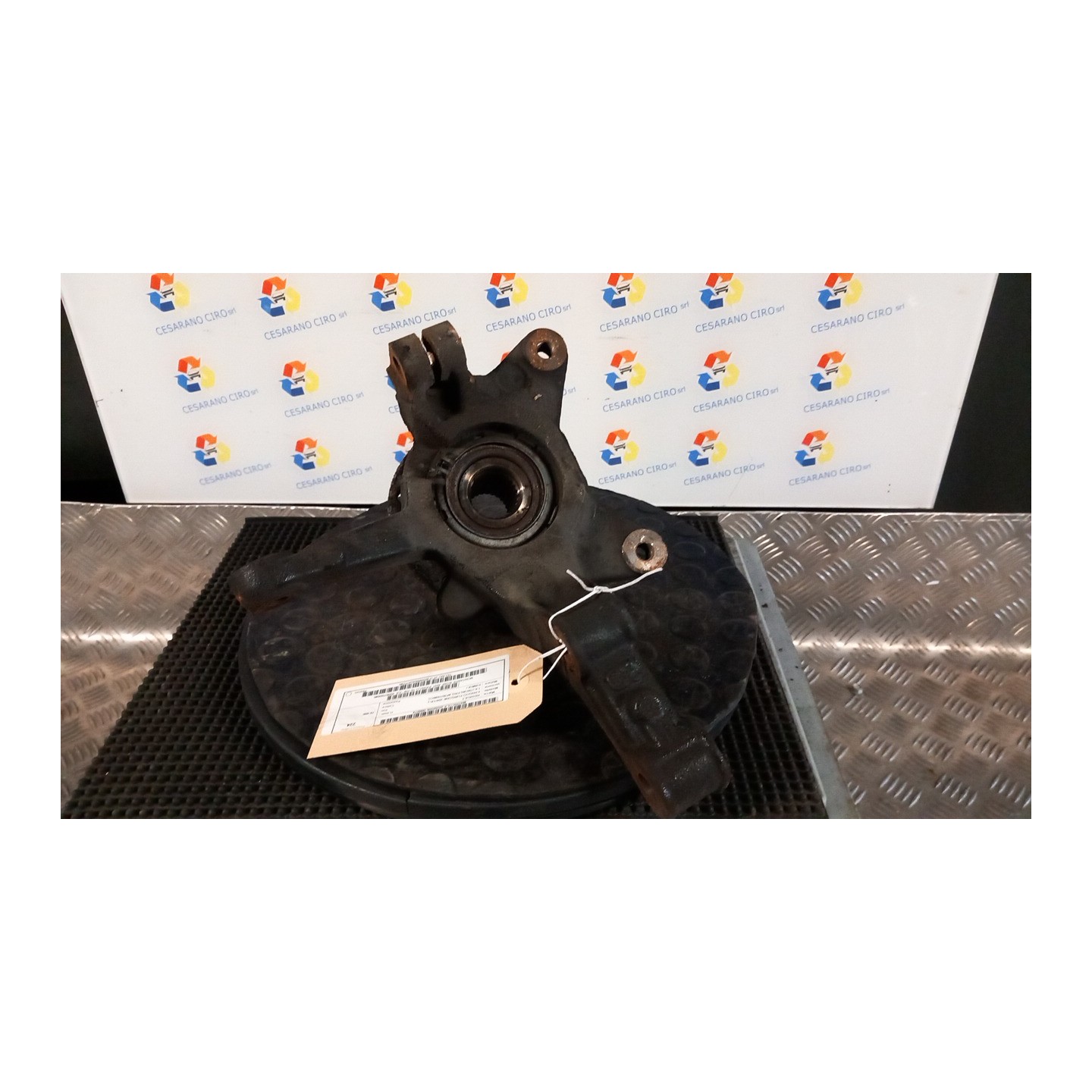 MONTANTE SOSP. ANT. P/DISCO 15"/16" DX. 074 RENAULT KANGOO FURGONE (04/13-) K4MK8 8200755590