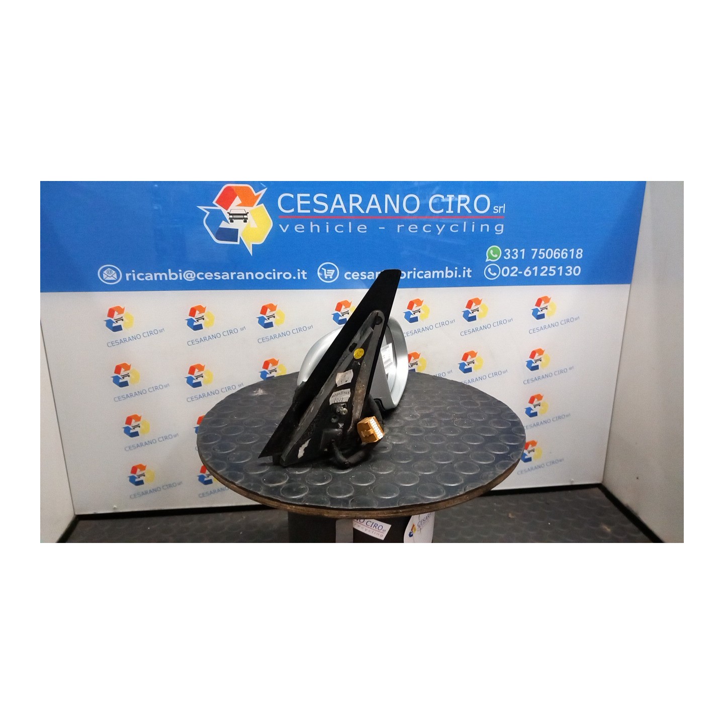 RETROVISORE EST. REGOLAZ. ELETTR. DX. 047 AUDI A2 (8Z) (06/00-02/06) AUA 8Z18585321P9