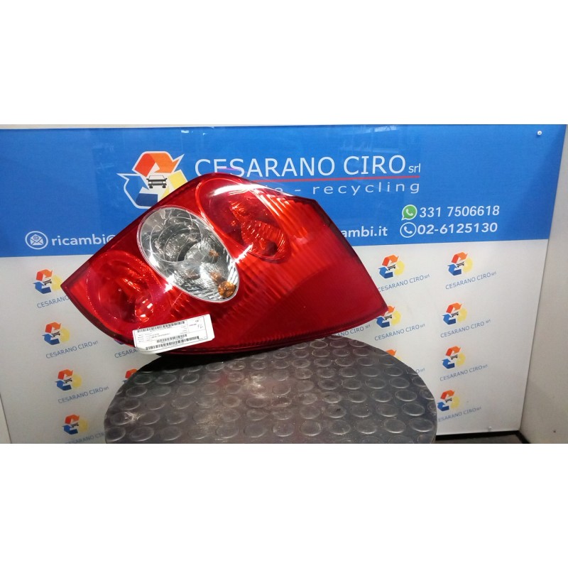 FANALE POST. DX. 053 RENAULT LAGUNA 2A SERIE (03/01-09/07) F9QC7 8200703489