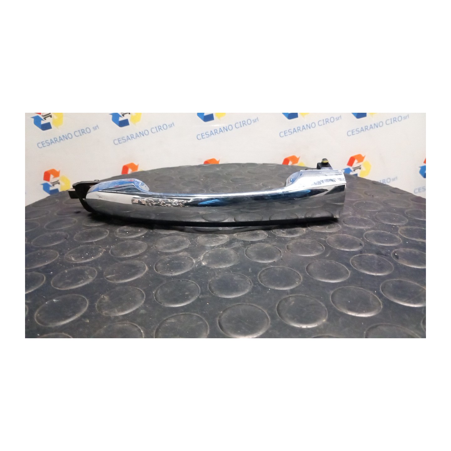MANIGLIA PORTA POST. DX. 155 LANCIA DELTA (TN) (03/11-) 844A3000 735570105