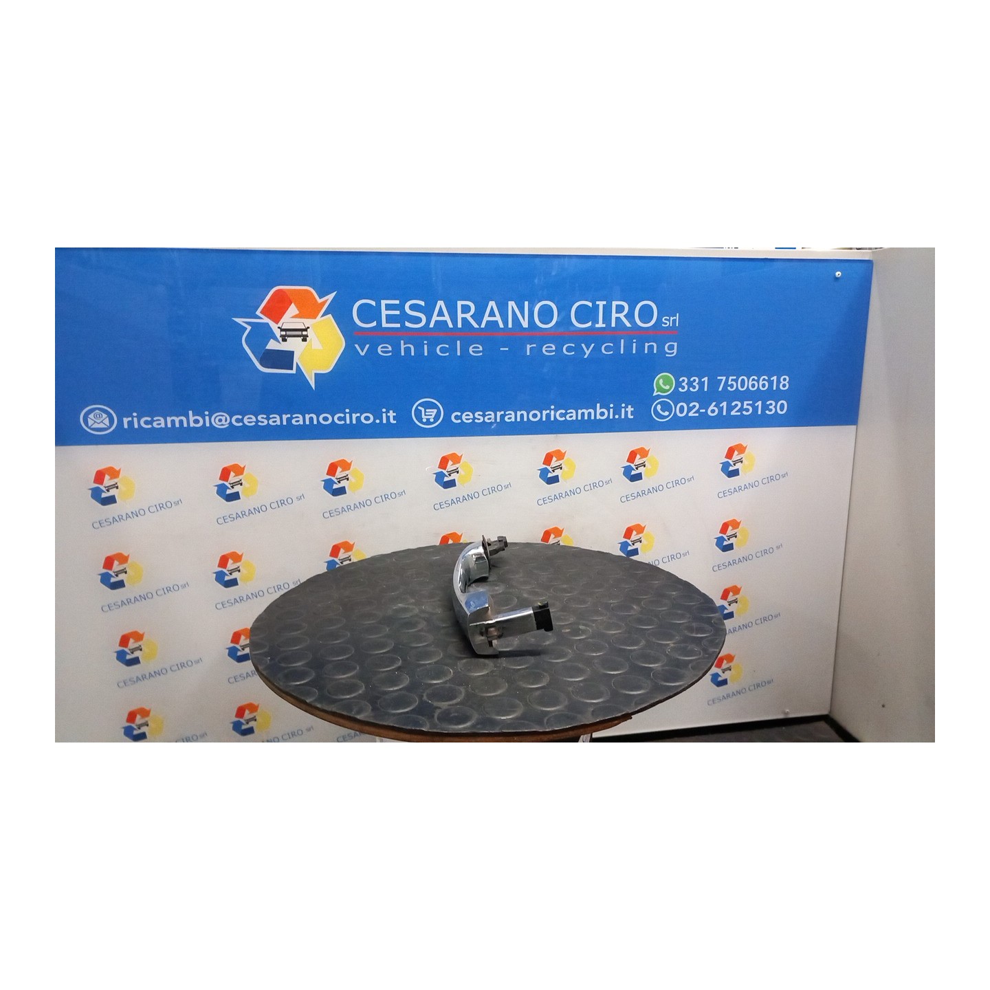 MANIGLIA PORTA POST. DX. 155 LANCIA DELTA (TN) (03/11-) 844A3000 735570105