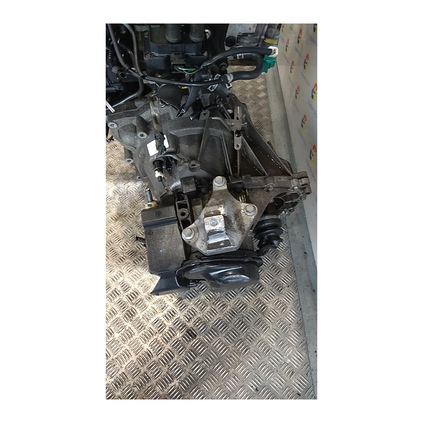 CAMBIO COMPL. 006 FORD FIESTA (CBK) (12/05-12/08) FUJA 1474332
